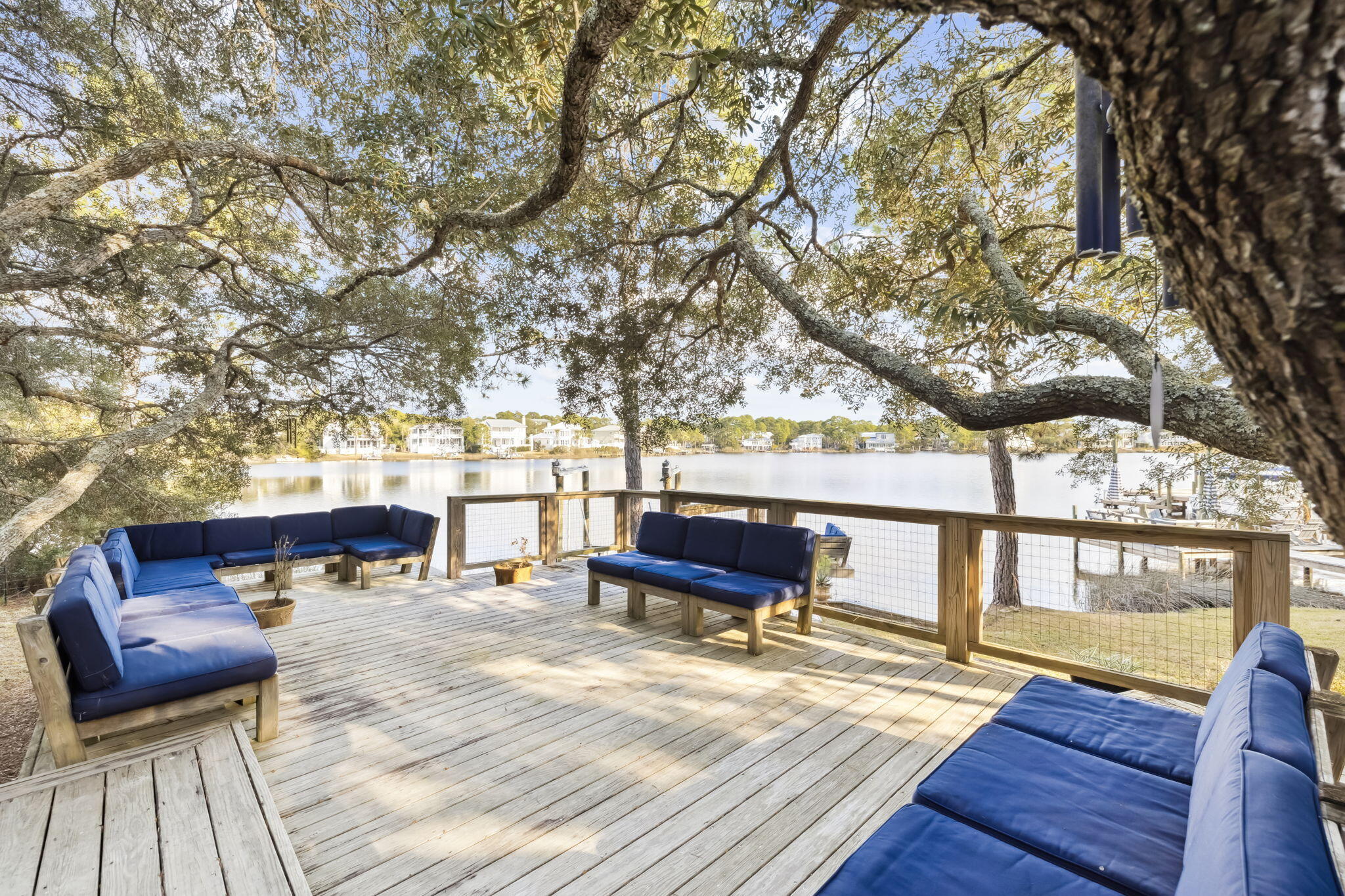 Eastern Lake - Residential