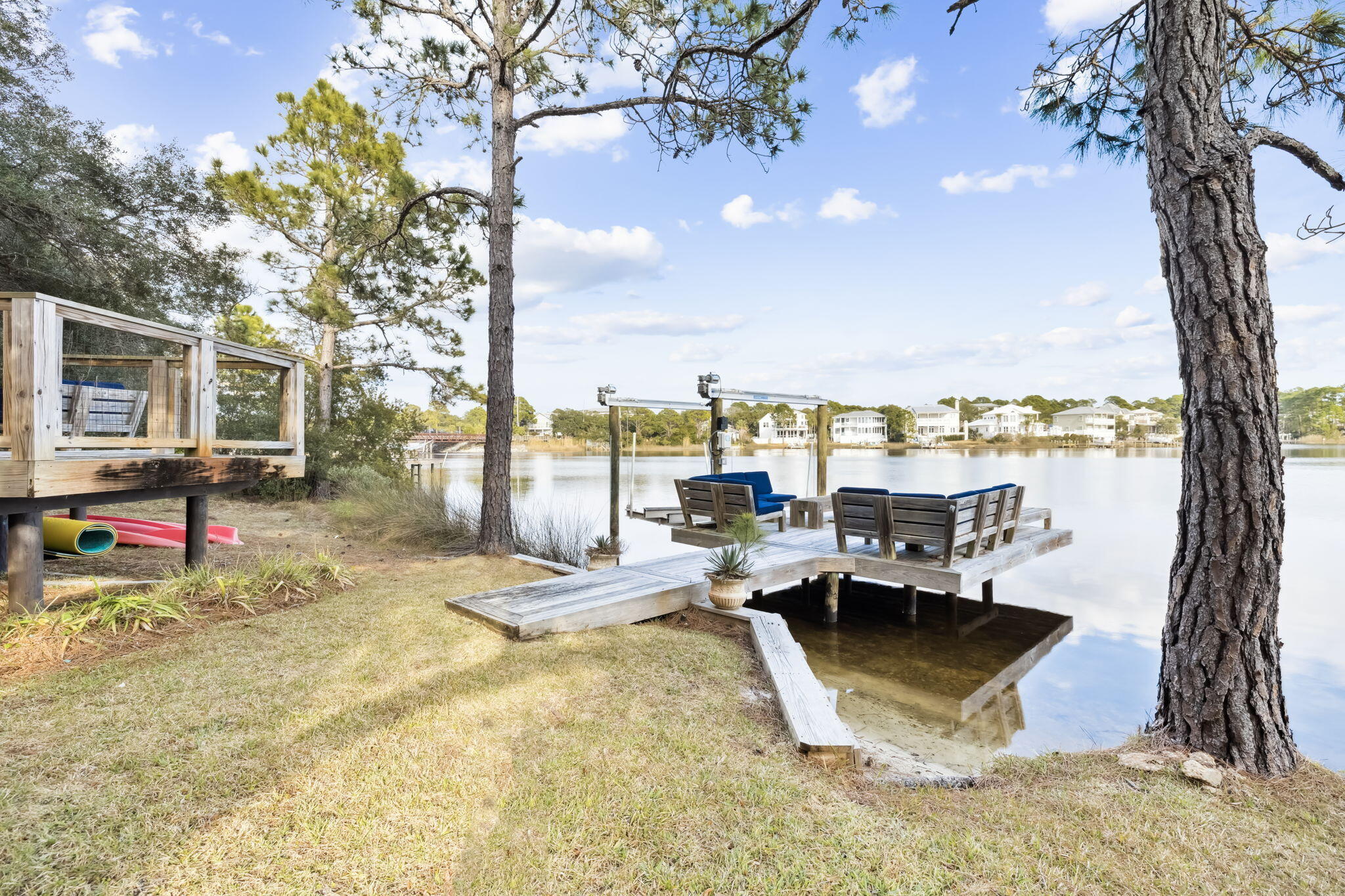 Eastern Lake - Residential