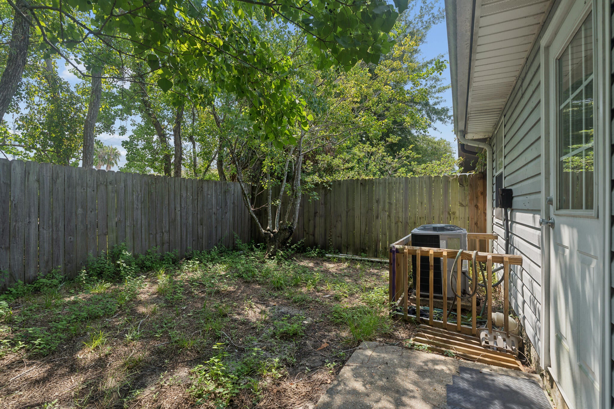 LYNN HAVEN - Residential