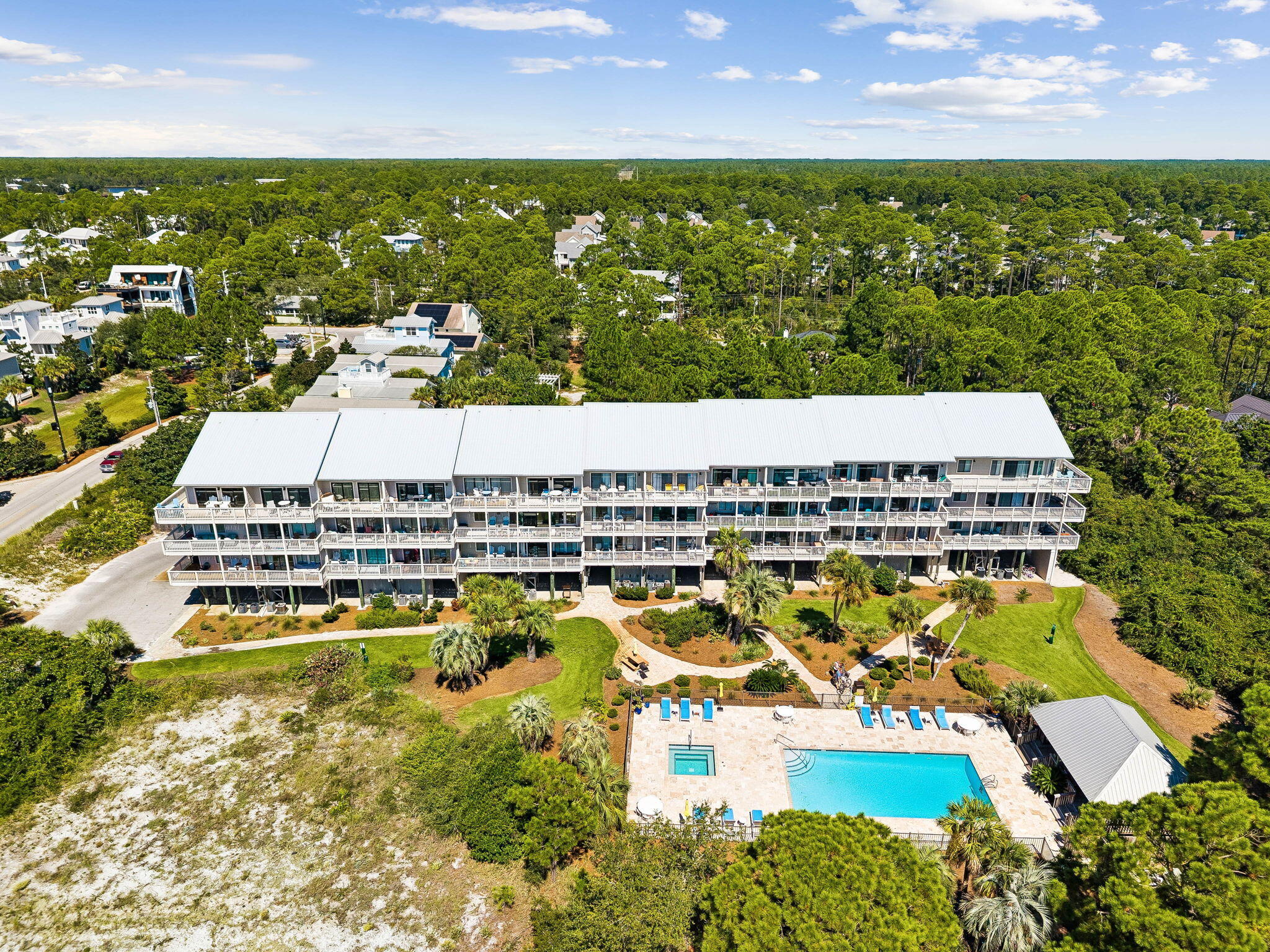 BEACHFRONT 2 PH 3 - Residential