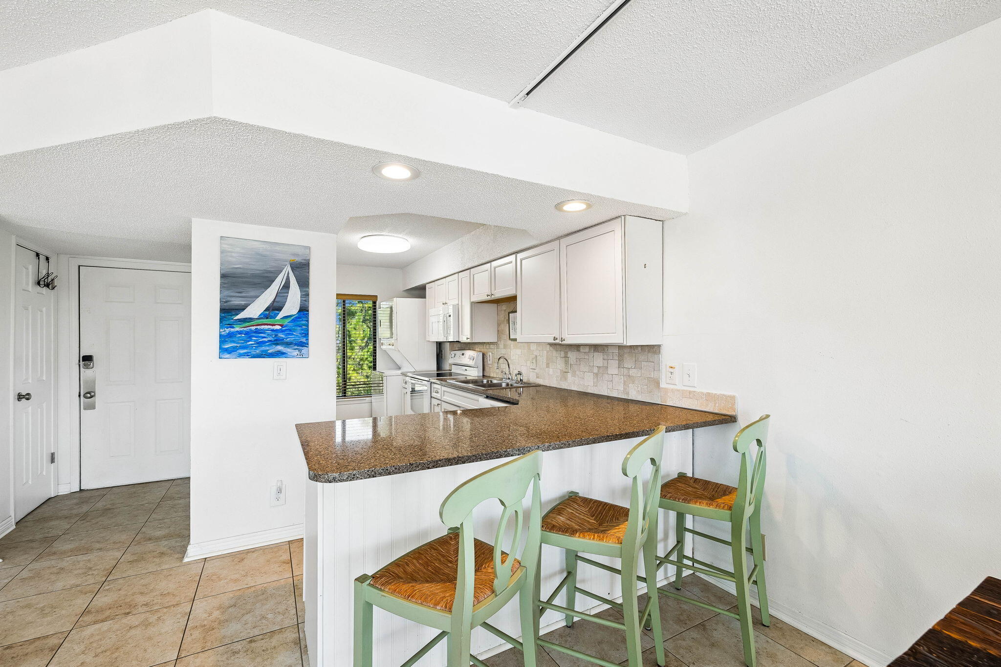 BEACHFRONT 2 PH 3 - Residential
