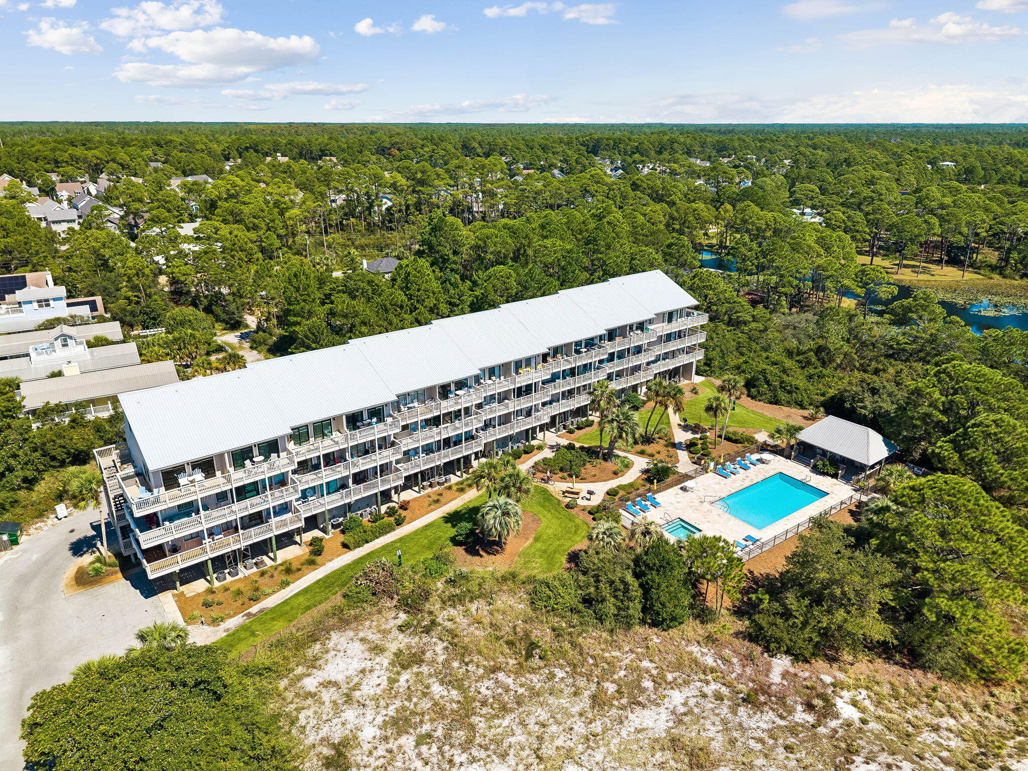 BEACHFRONT 2 PH 3 - Residential