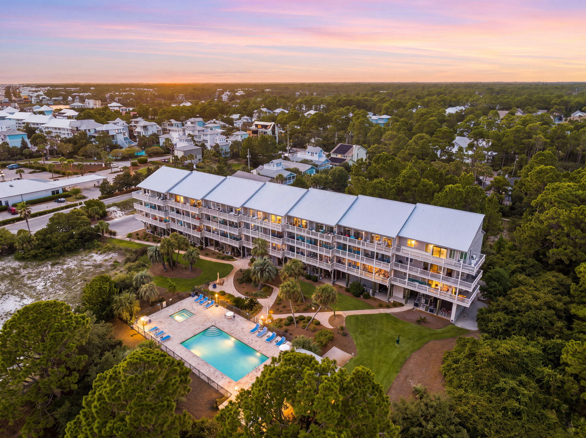 BEACHFRONT 2 PH 3 - Residential