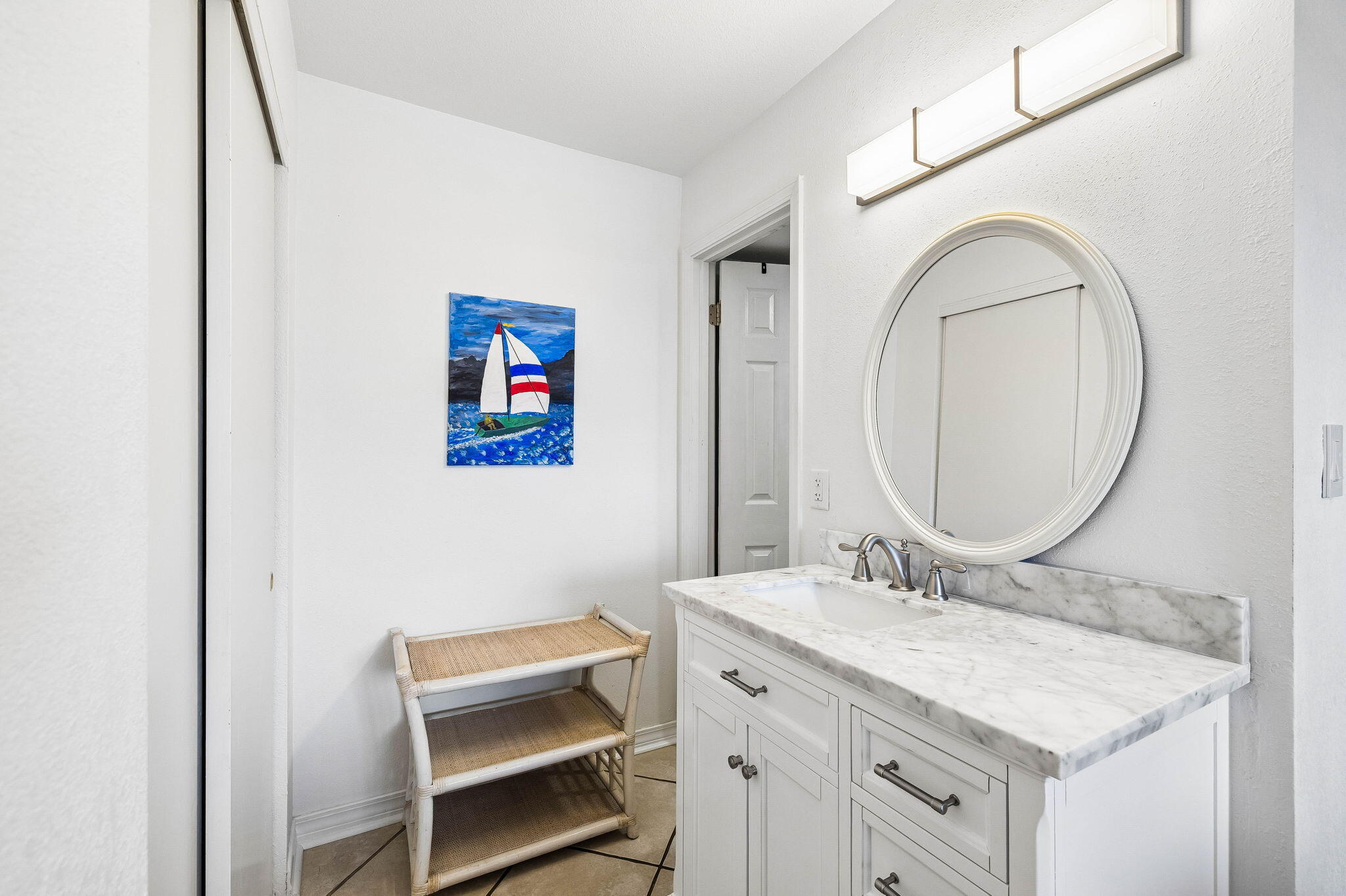 BEACHFRONT 2 PH 3 - Residential