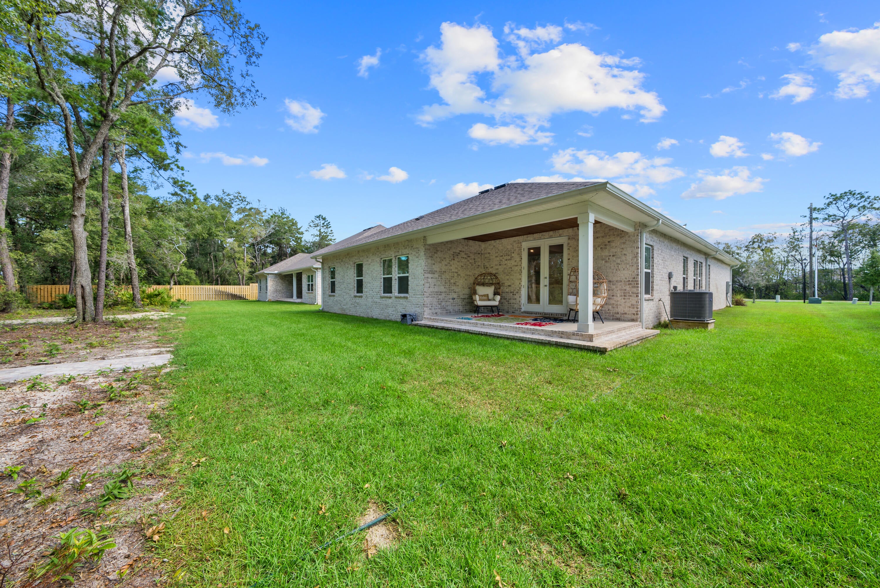 HOLLEY GROVE - Residential