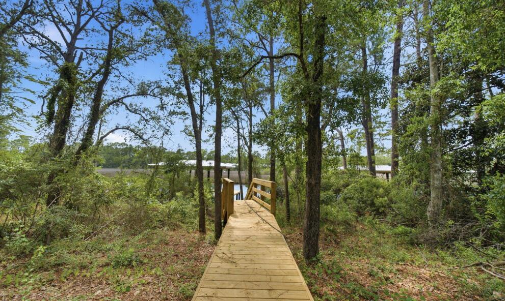HOLLEY GROVE - Residential