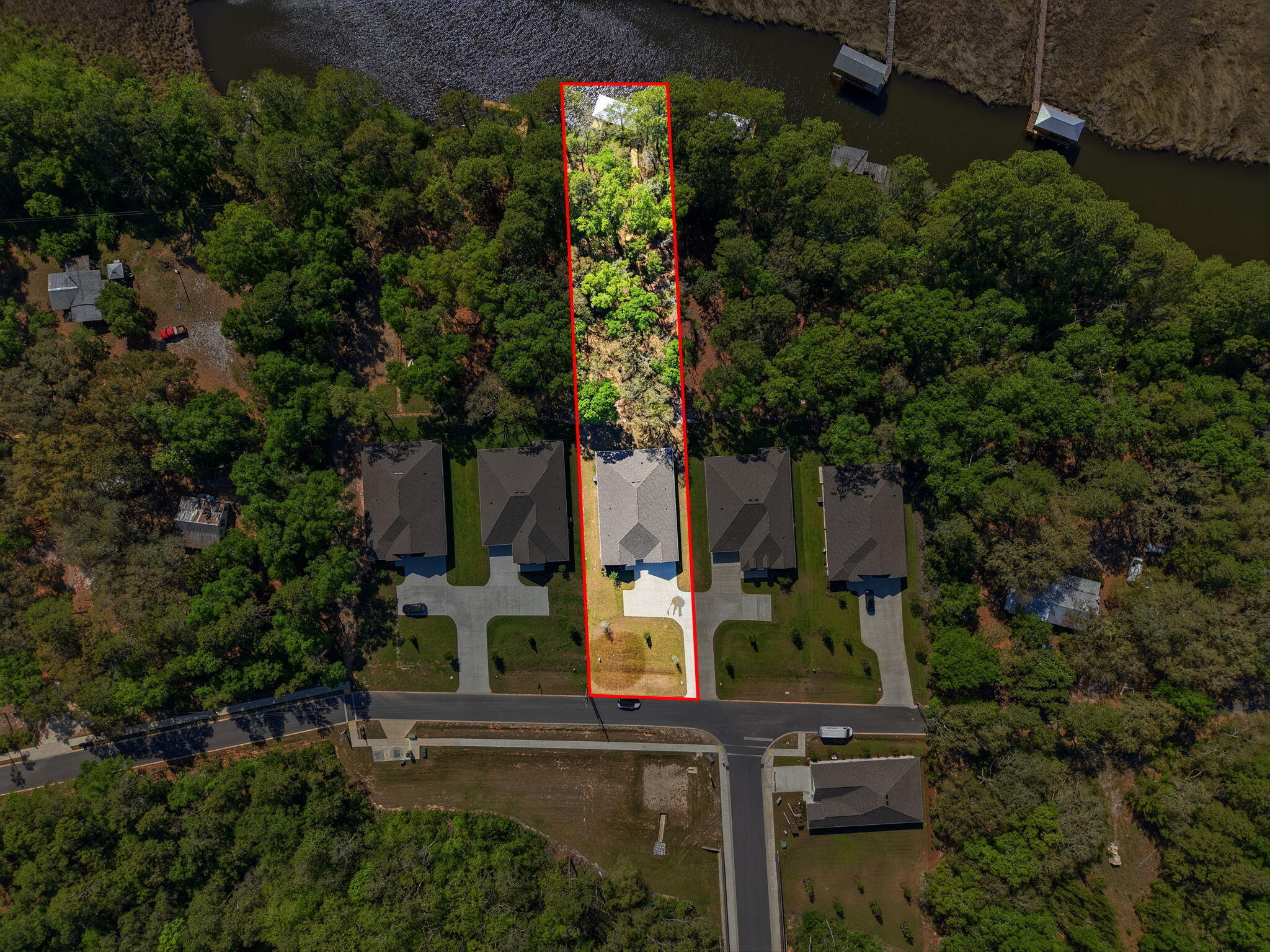 HOLLEY GROVE - Residential