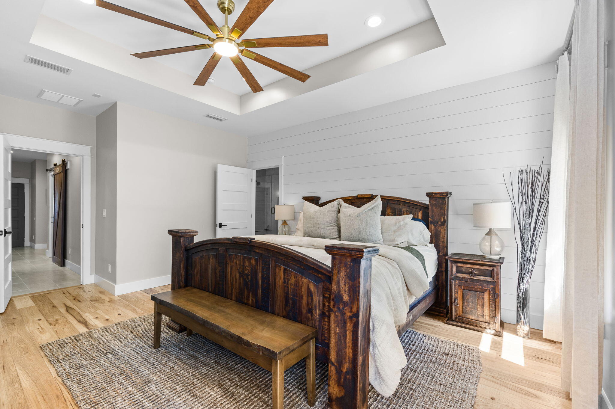 LAGRANGE SHORES - Residential