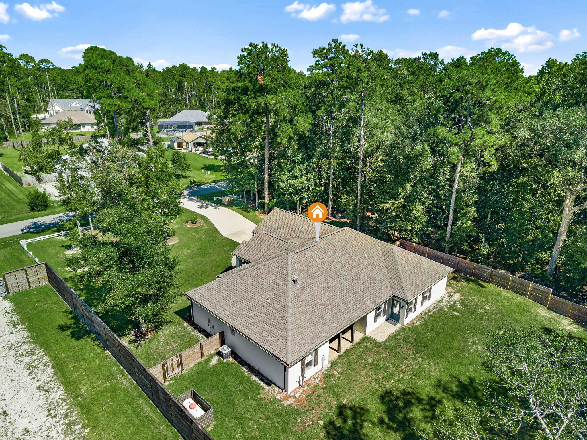 LAGRANGE SHORES - Residential