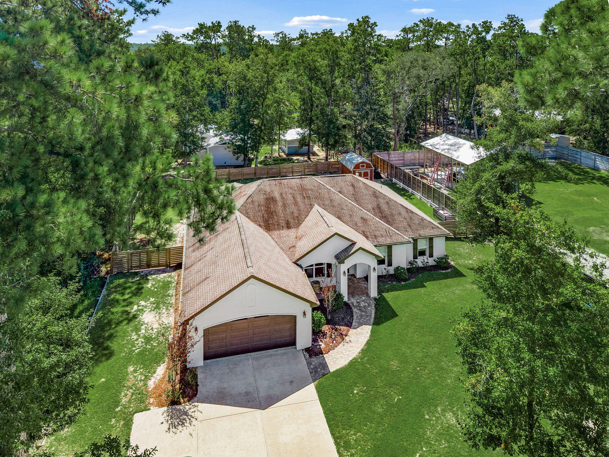 LAGRANGE SHORES - Residential
