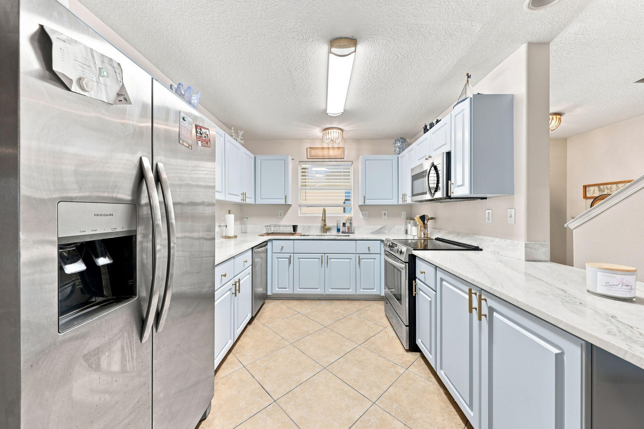 PELICAN PLACE T/H EAST LOT 20 - Residential