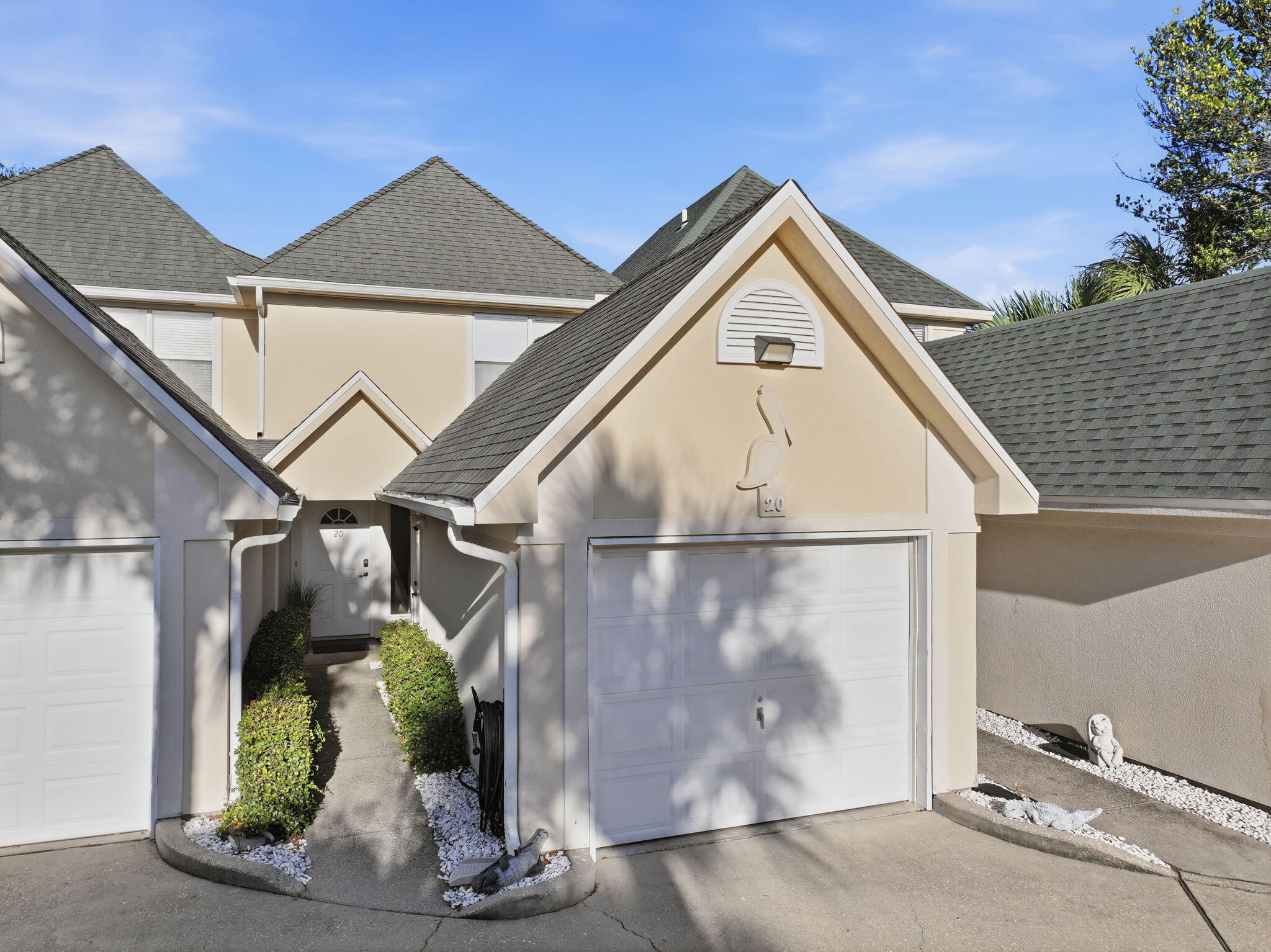 PELICAN PLACE T/H EAST LOT 20 - Residential