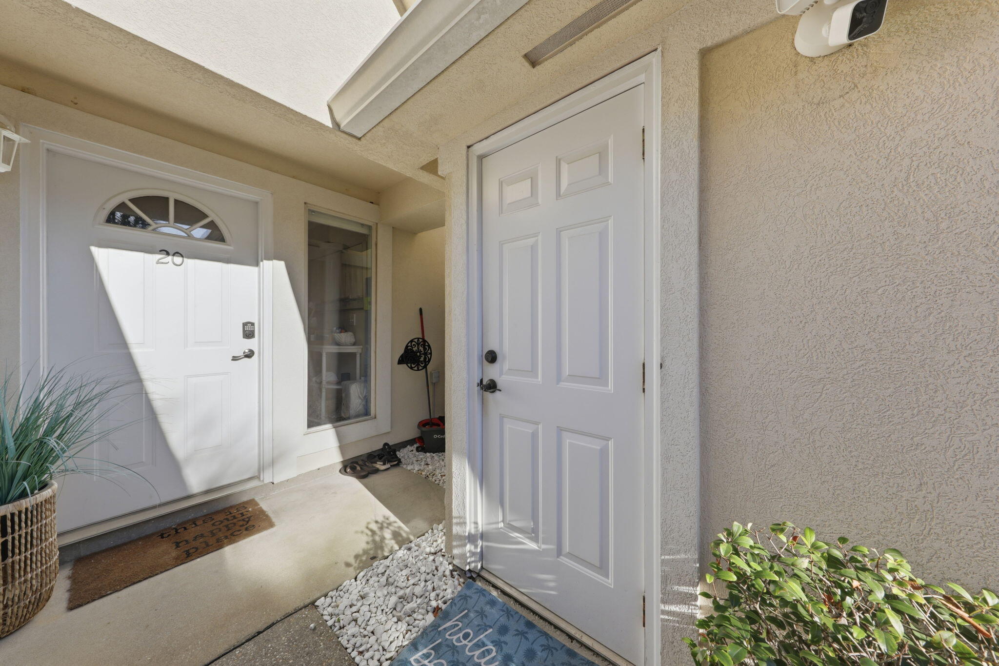 PELICAN PLACE T/H EAST LOT 20 - Residential