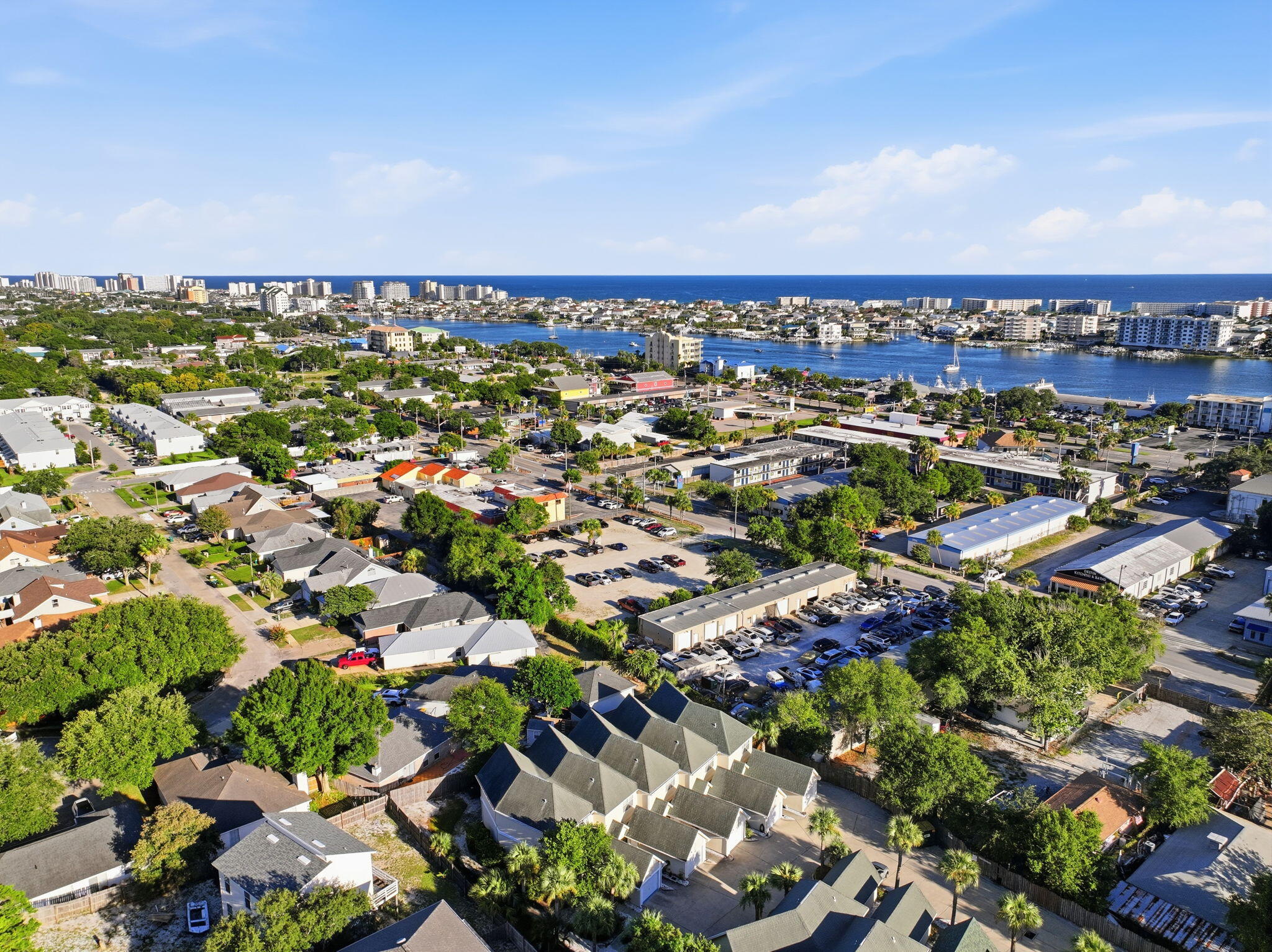 PELICAN PLACE T/H EAST LOT 20 - Residential
