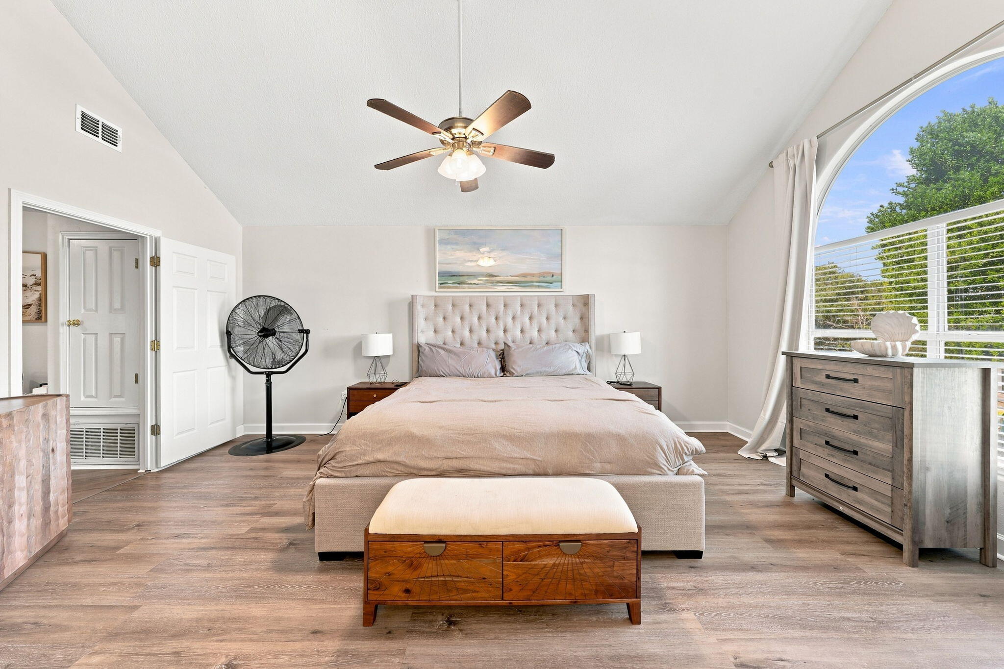 PELICAN PLACE T/H EAST LOT 20 - Residential
