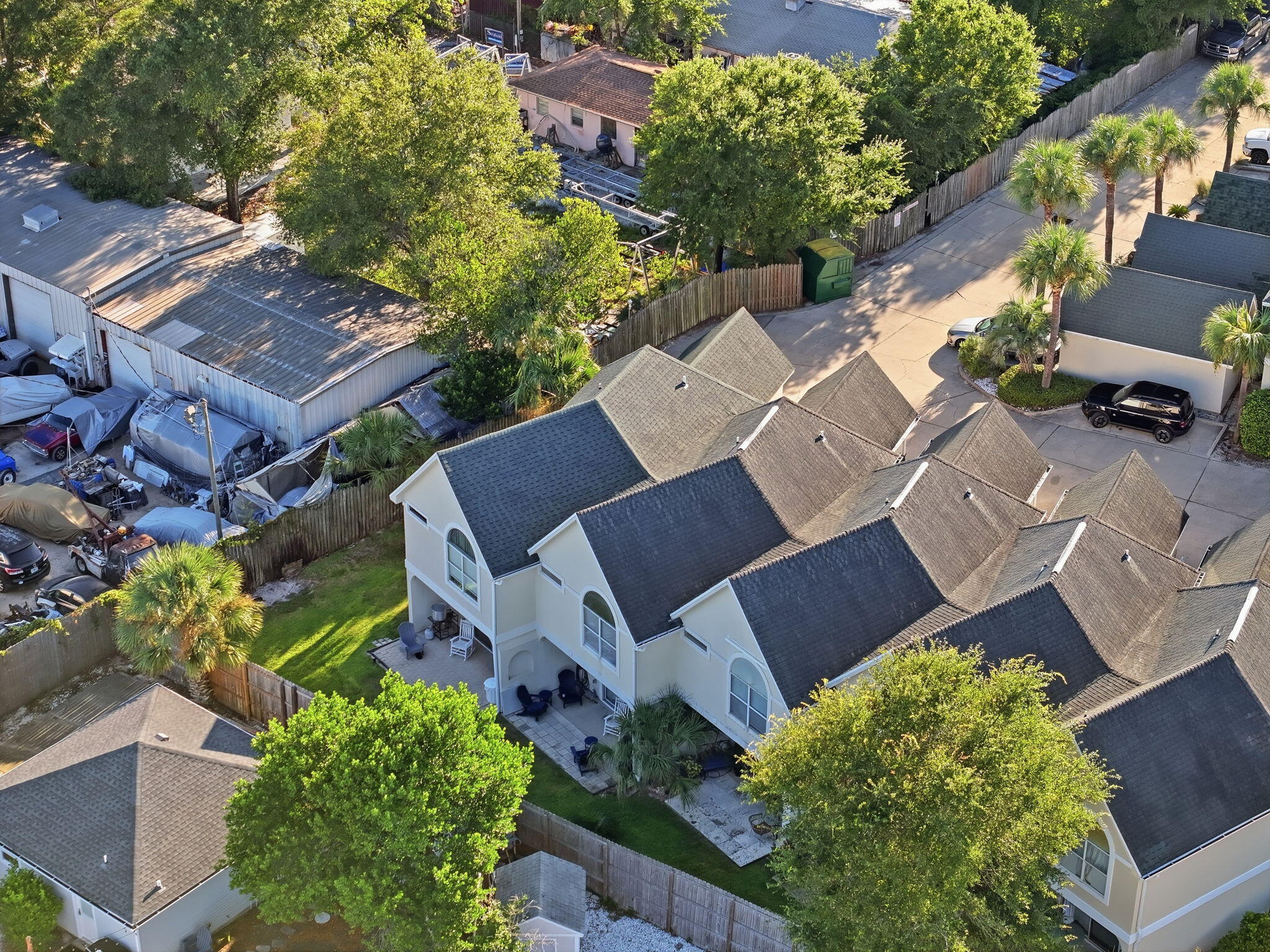 PELICAN PLACE T/H EAST LOT 20 - Residential