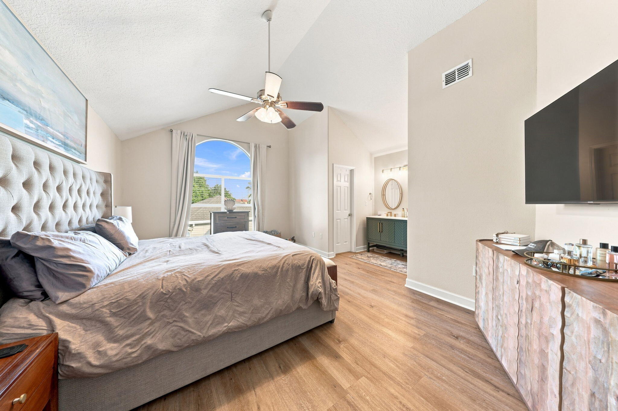 PELICAN PLACE T/H EAST LOT 20 - Residential
