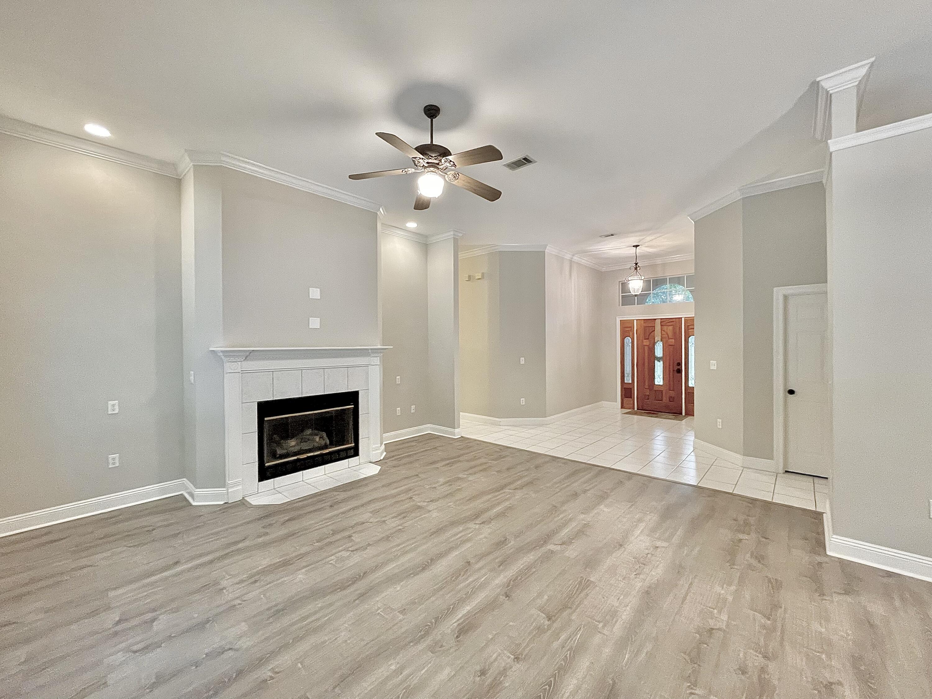 SHOAL LANDING EAST - Residential