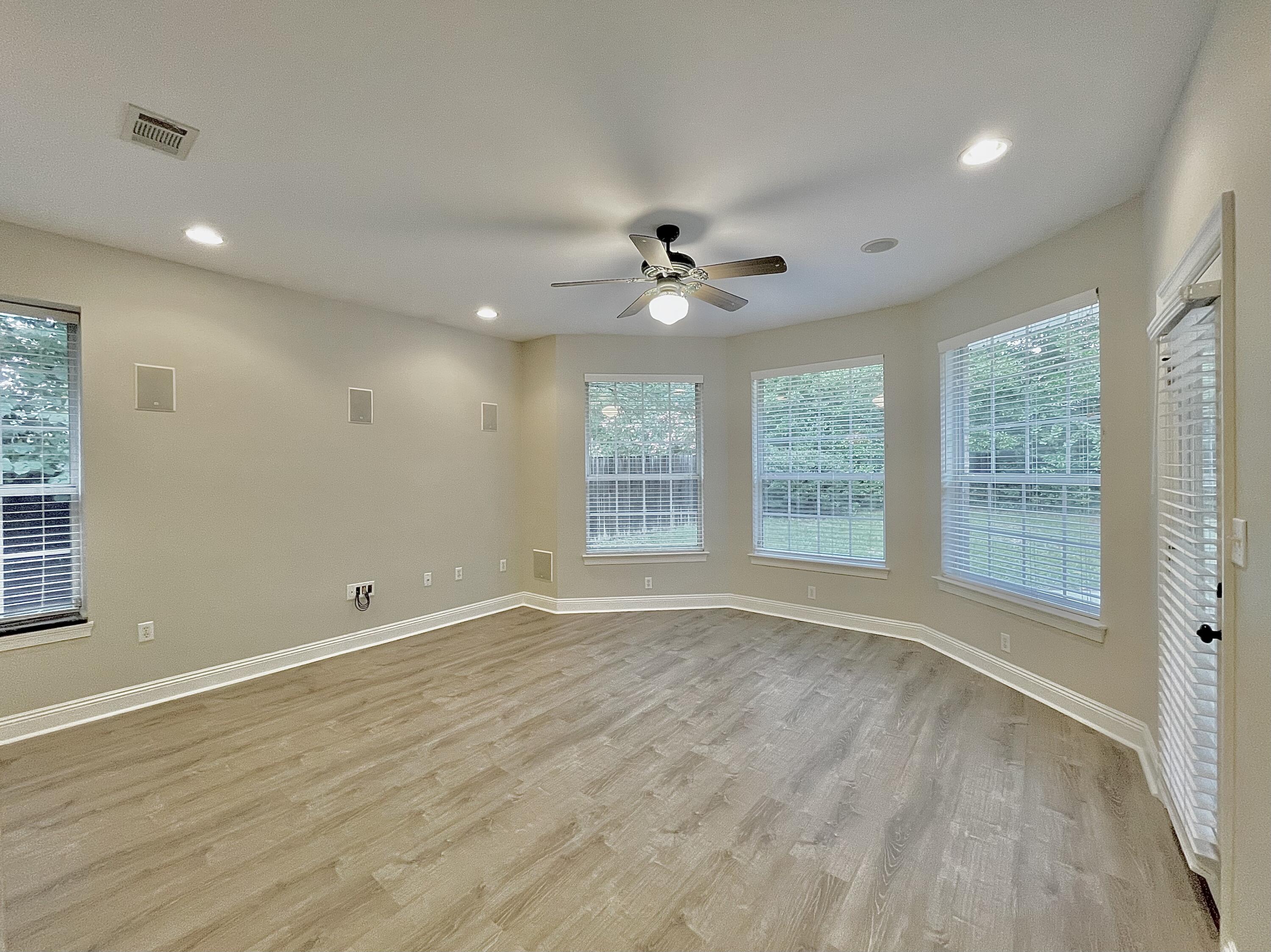 SHOAL LANDING EAST - Residential