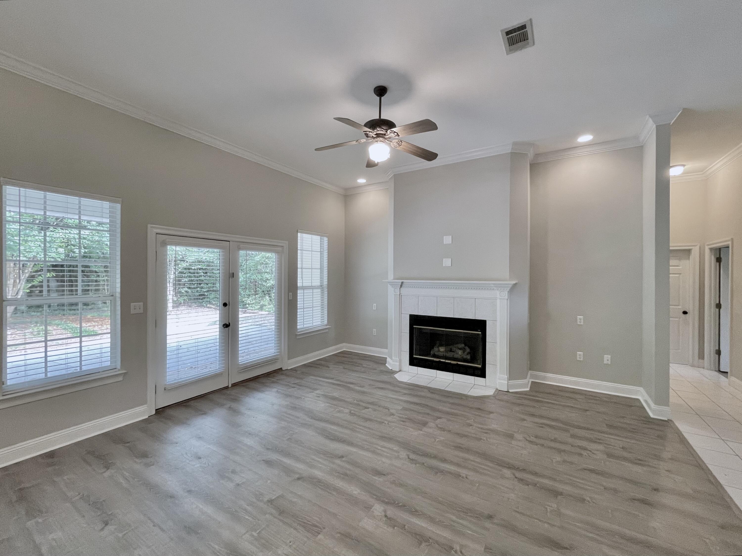 SHOAL LANDING EAST - Residential