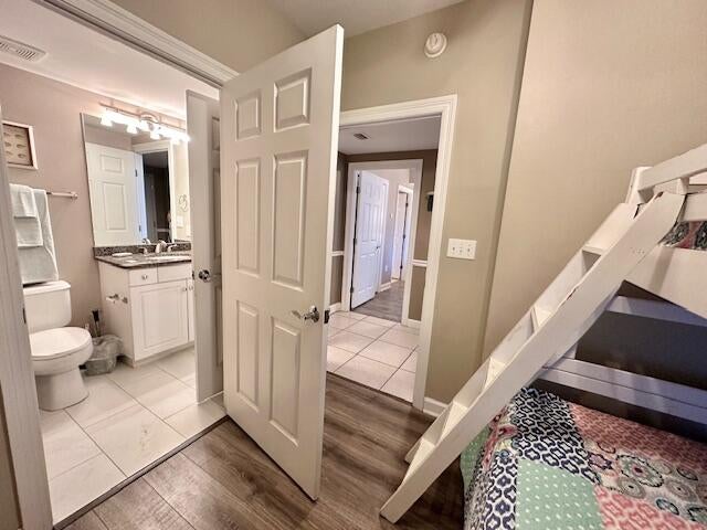 STERLING SHORES - Residential