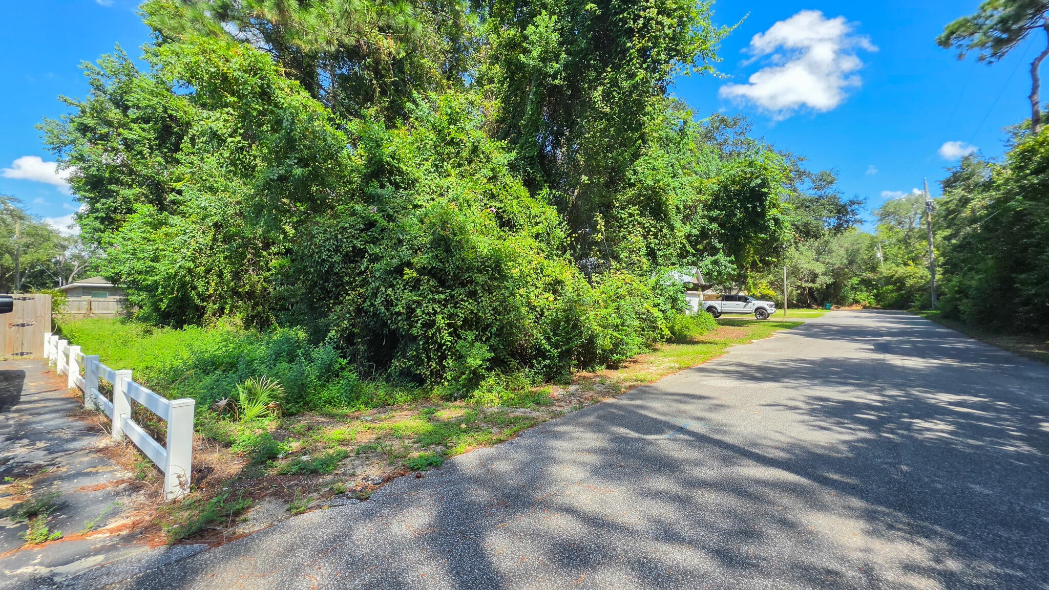 Opportunity to own a sizeable, 75x100, lot in the heart of the Mary Esther area and just minutes away from Hulburt Field! The lot offers the potential to build your own home or investment property in a convenient location with access to local amenities on the Emerald Coast.