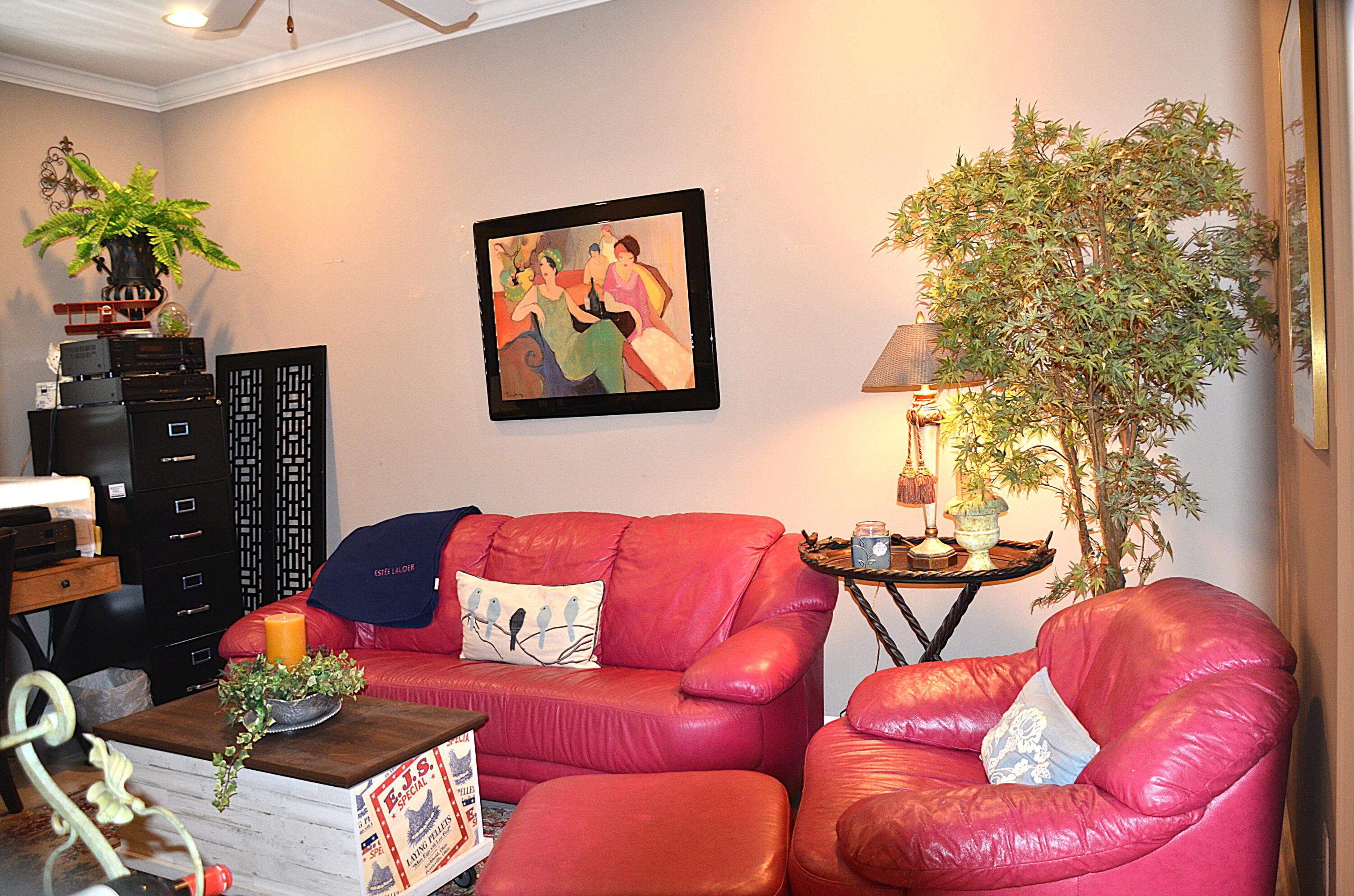 TUSCANY S/D PH2 LOT 40 - Residential