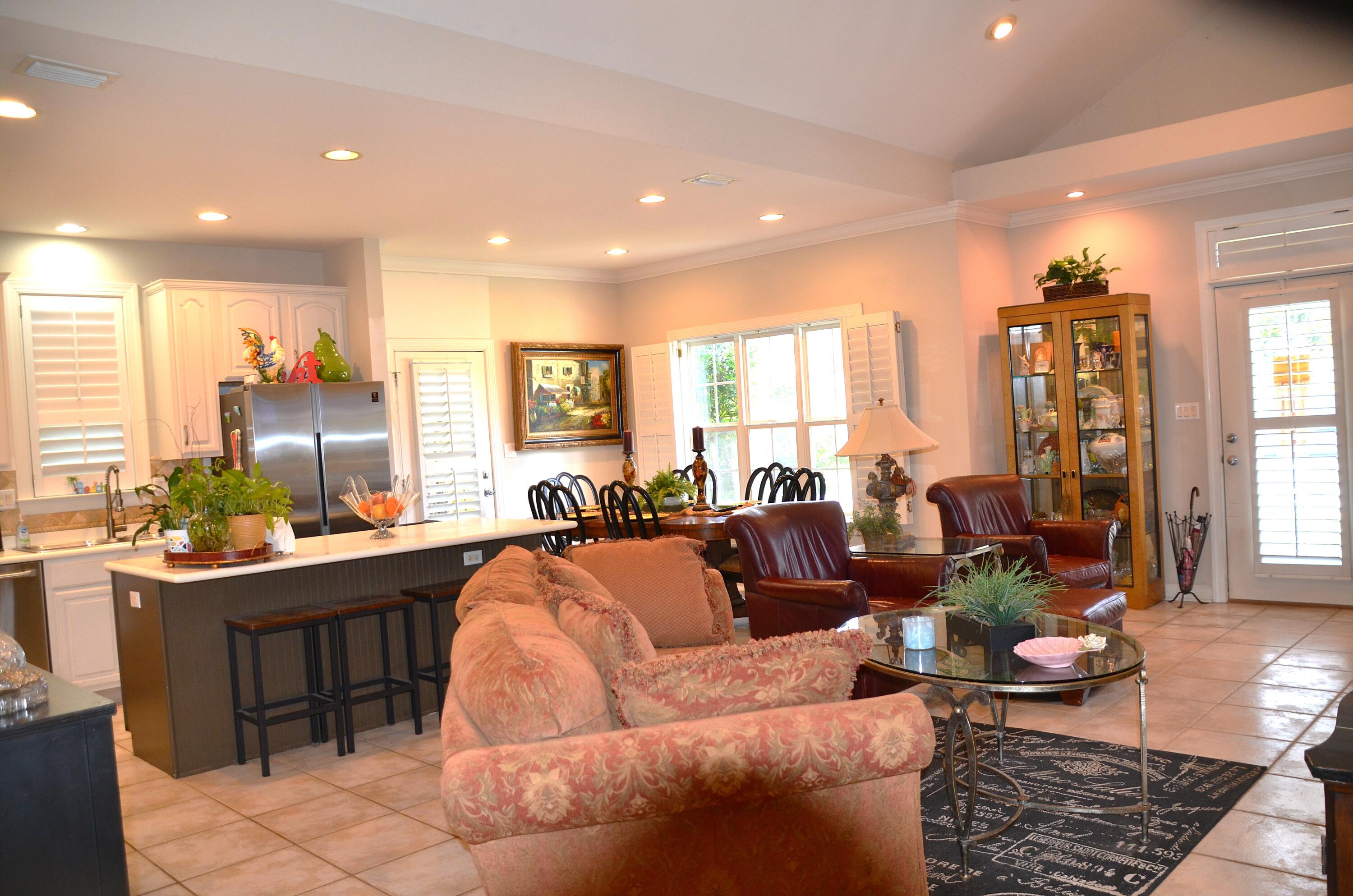 TUSCANY S/D PH2 LOT 40 - Residential