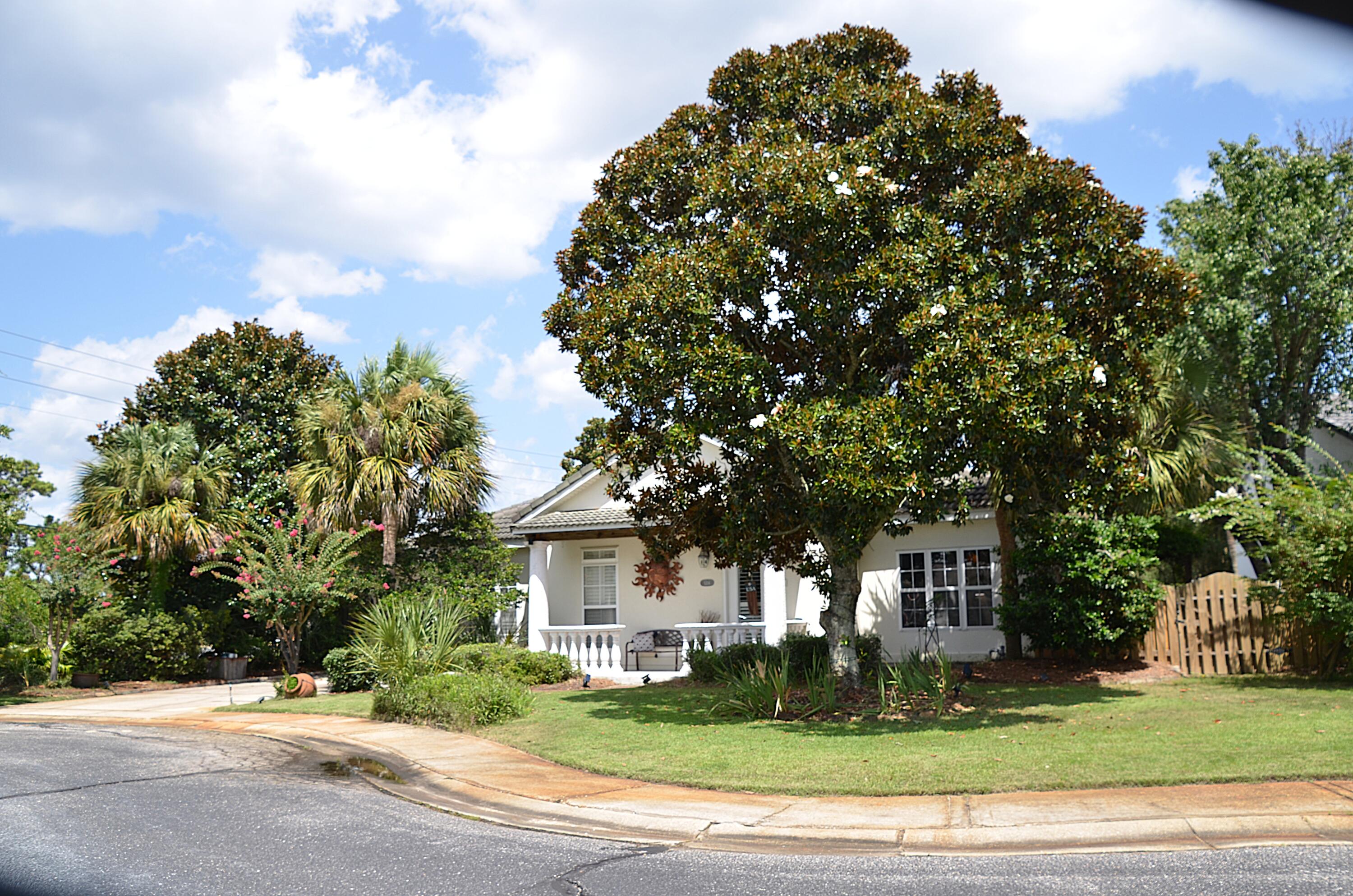 TUSCANY S/D PH2 LOT 40 - Residential
