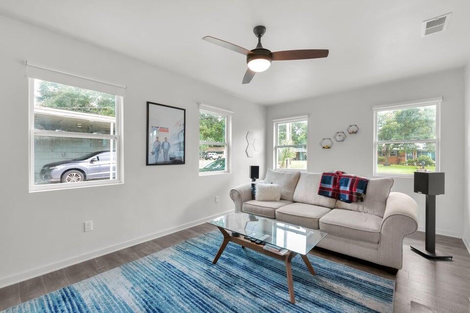 BEL AIR - Residential Lease