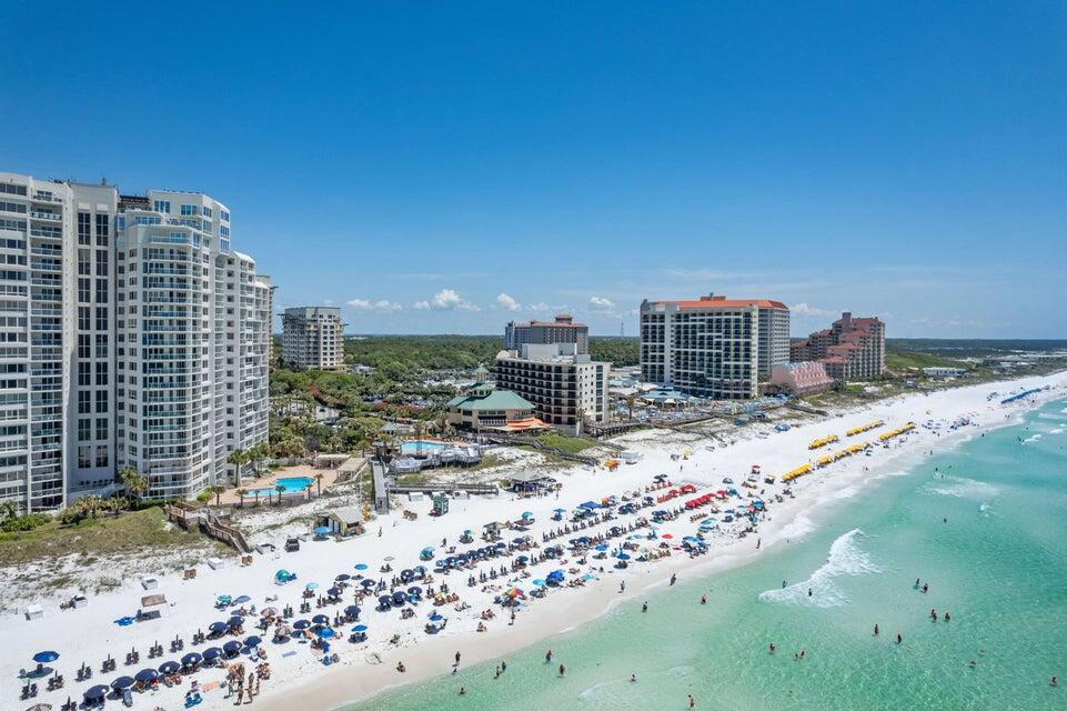 GRAND SANDESTIN - Residential