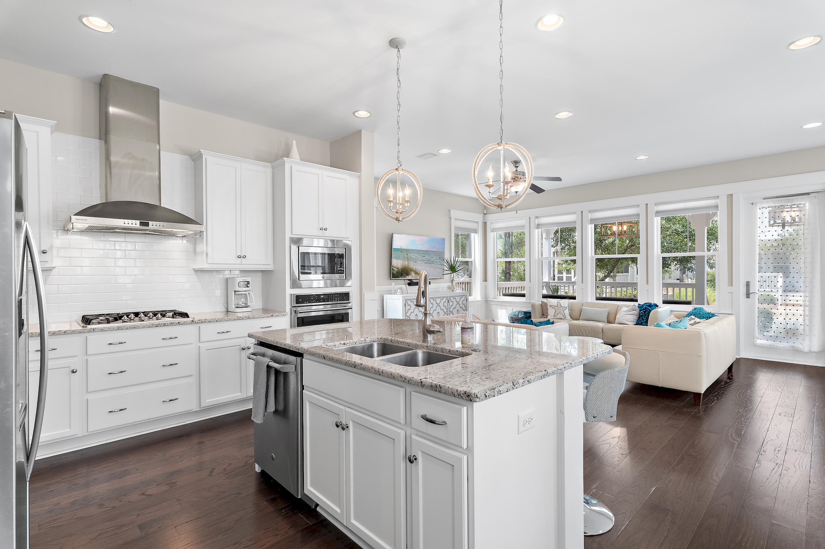 NATUREWALK AT SEAGROVE - Residential