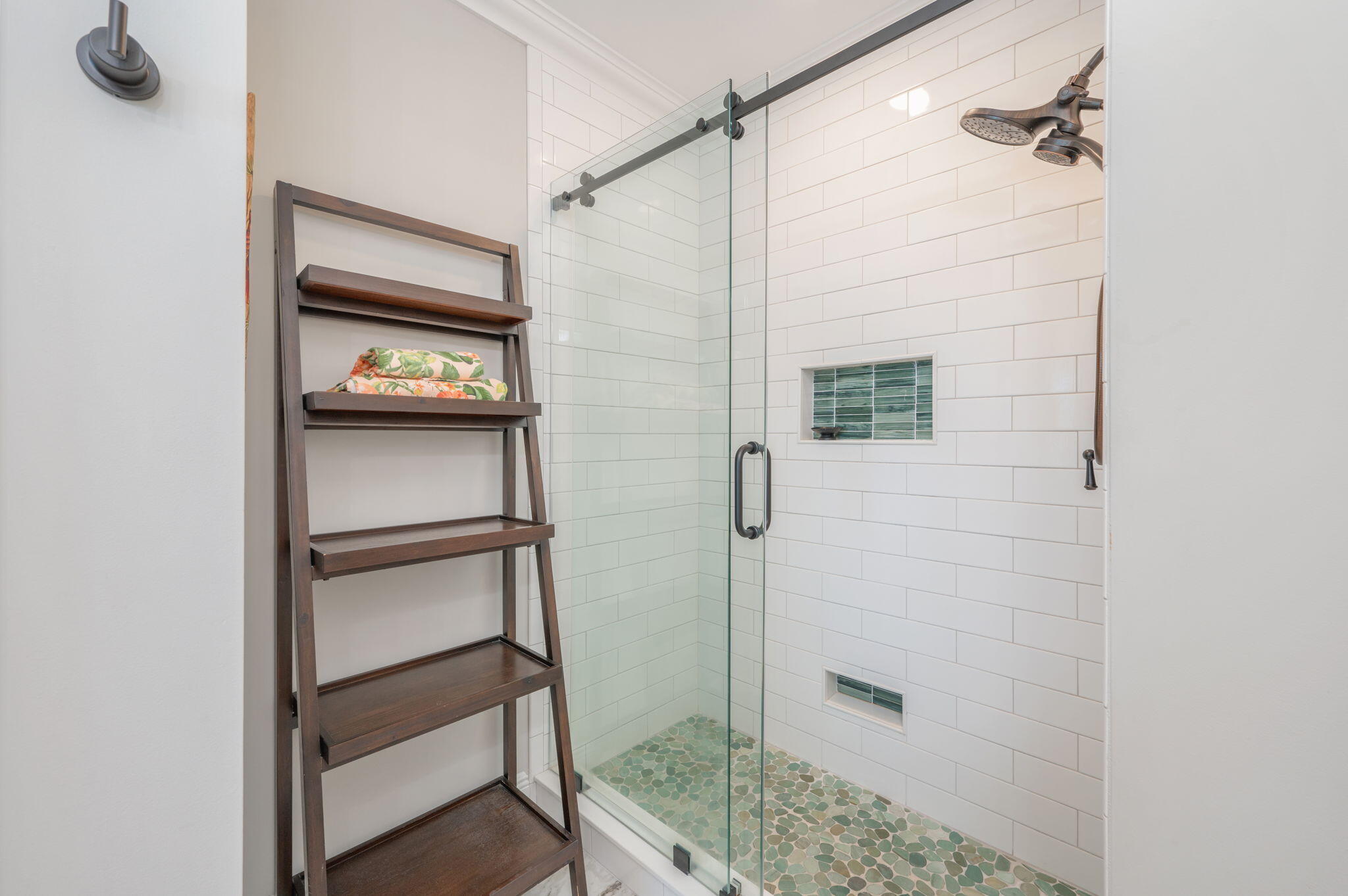 EMPRESS (THE) - Residential