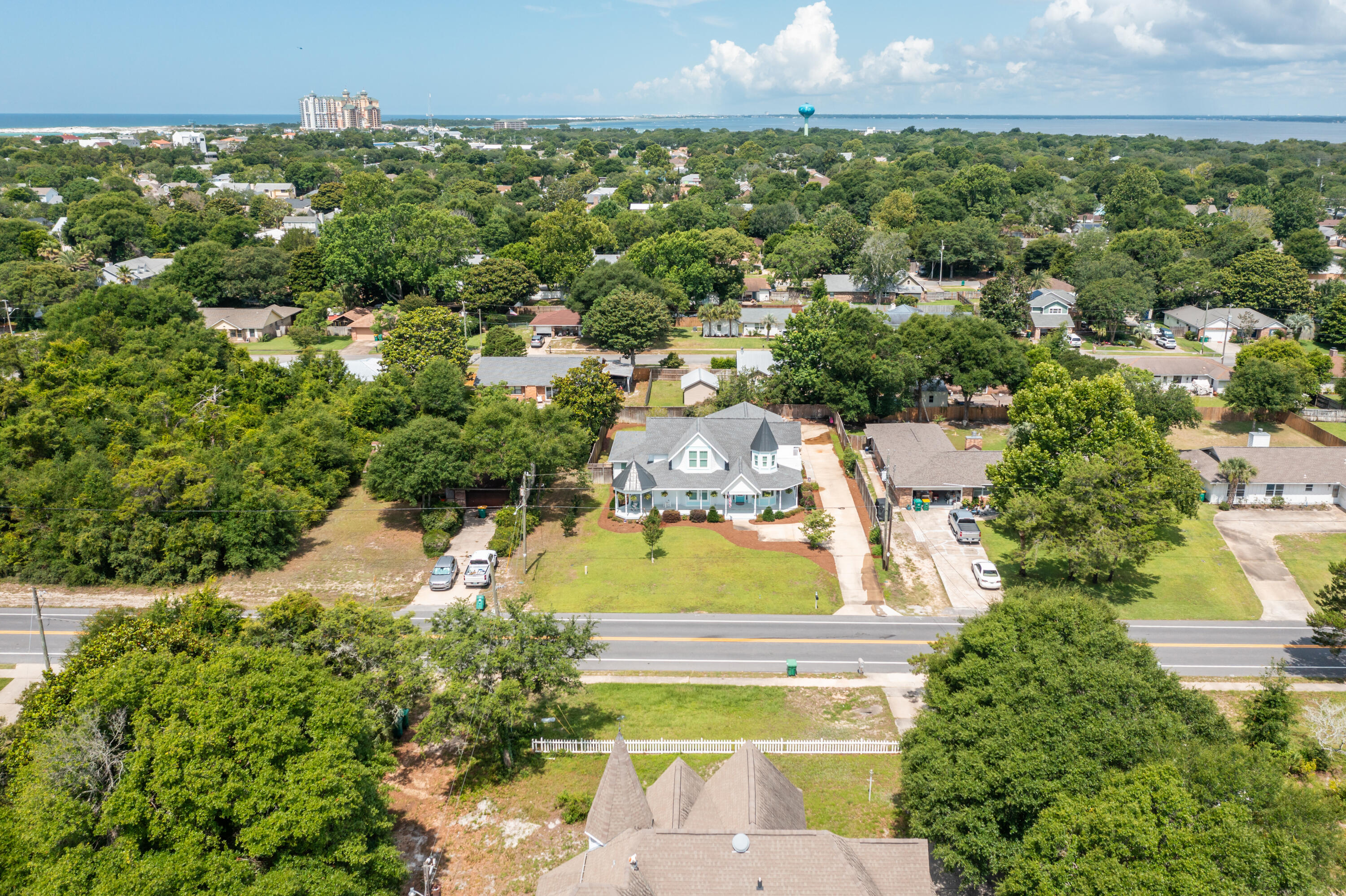 CALHOUN S/D TO DESTIN - Residential