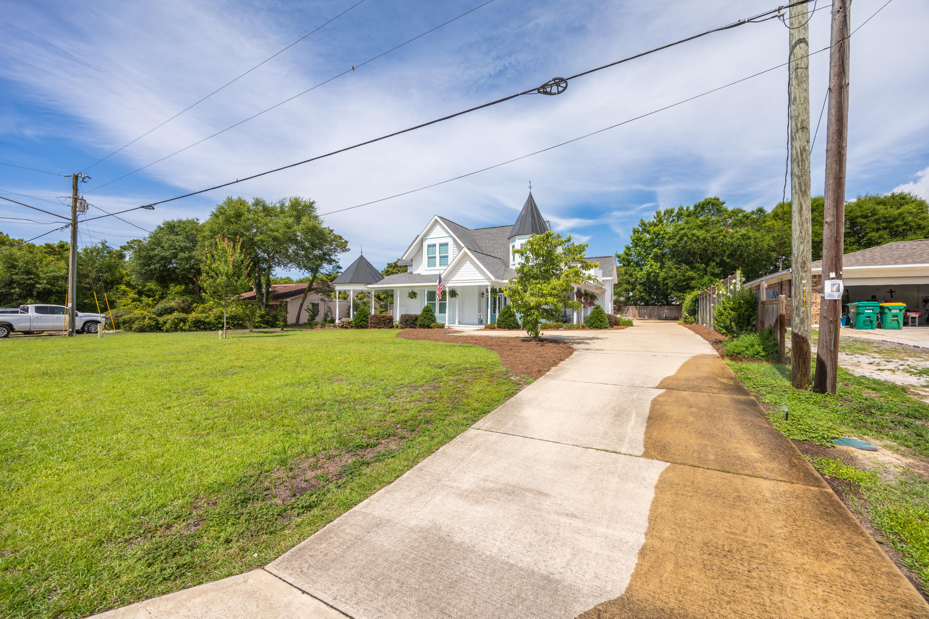 CALHOUN S/D TO DESTIN - Residential