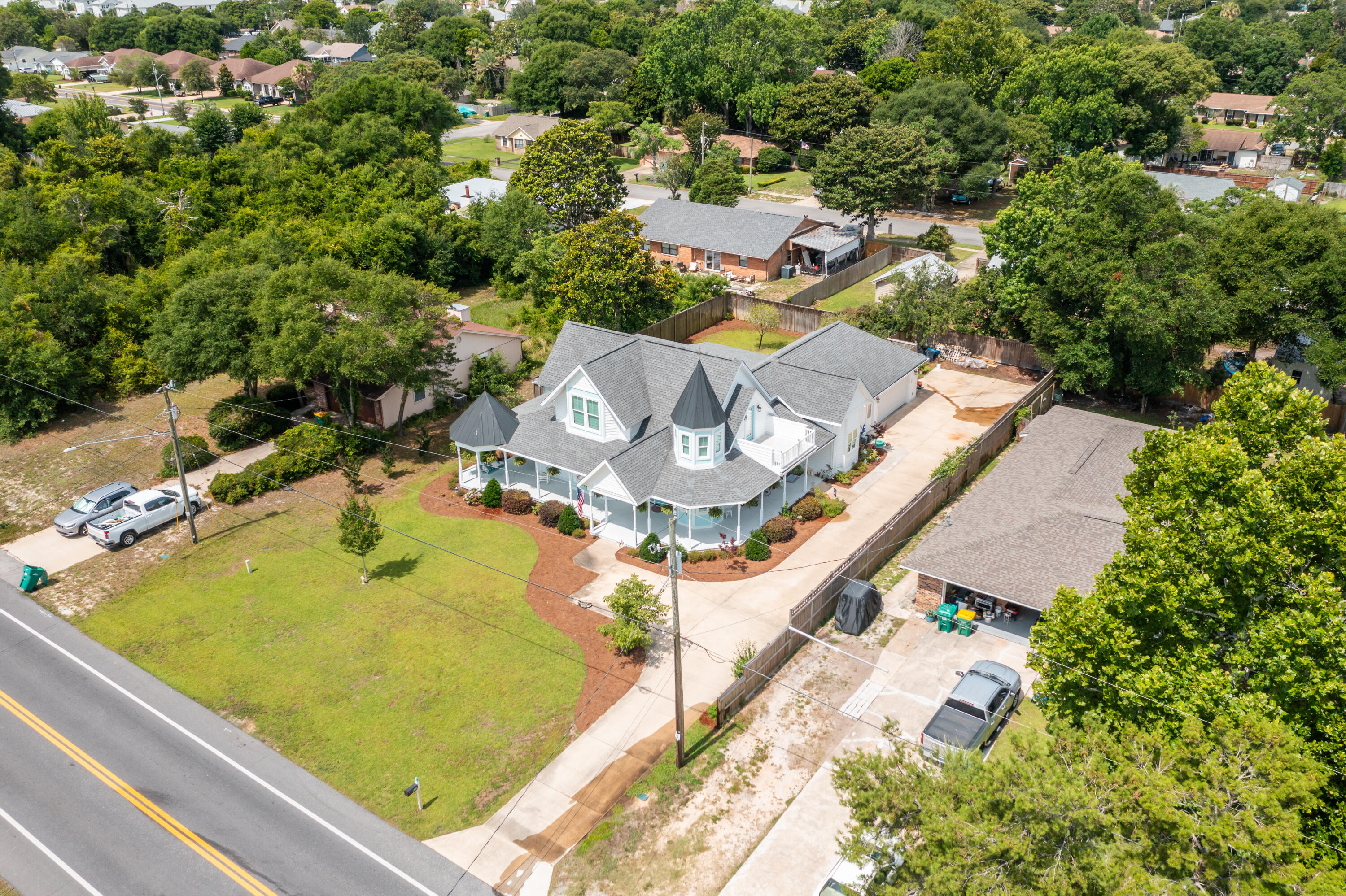 CALHOUN S/D TO DESTIN - Residential