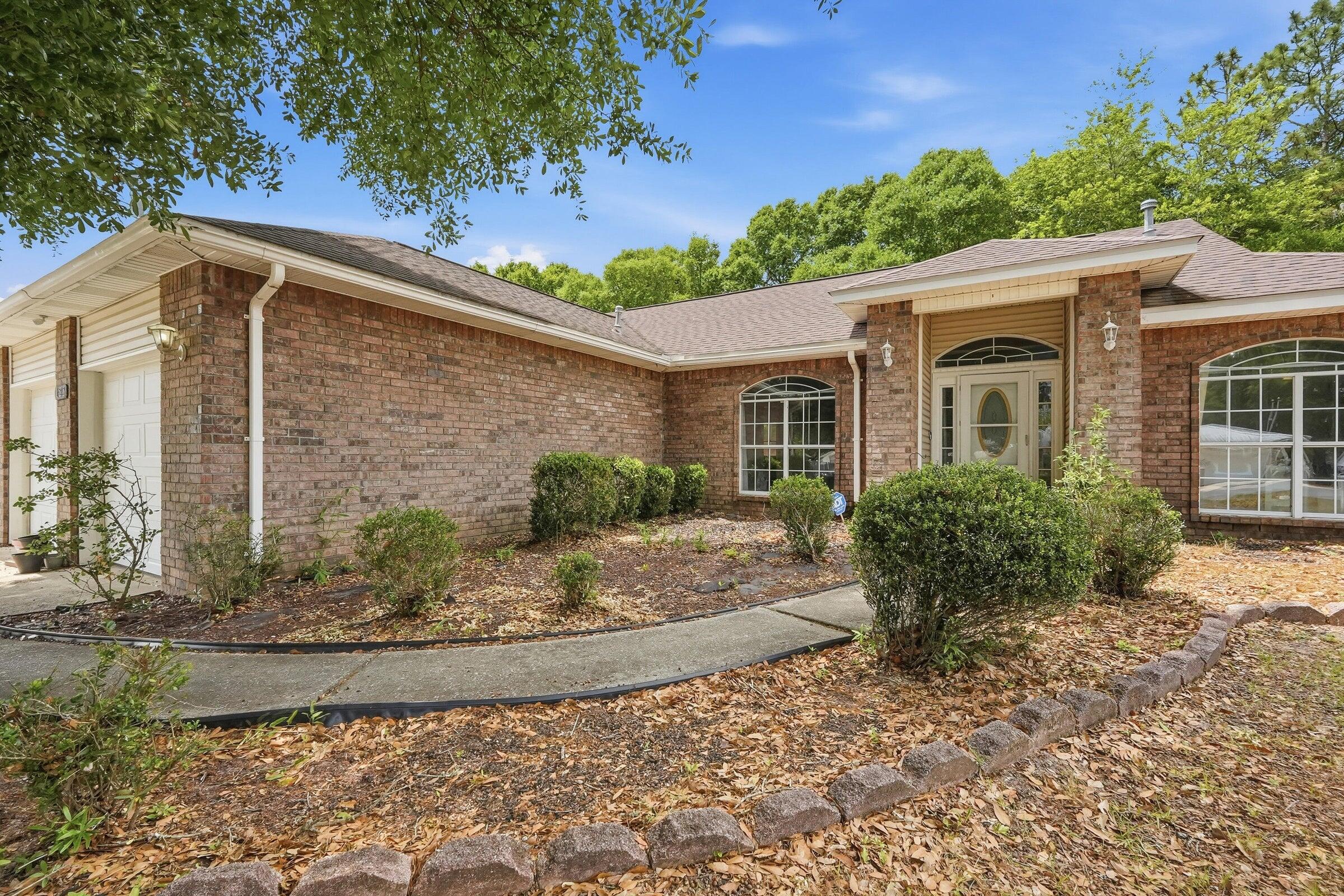 STEEPLECHASE PH 1 - Residential Lease