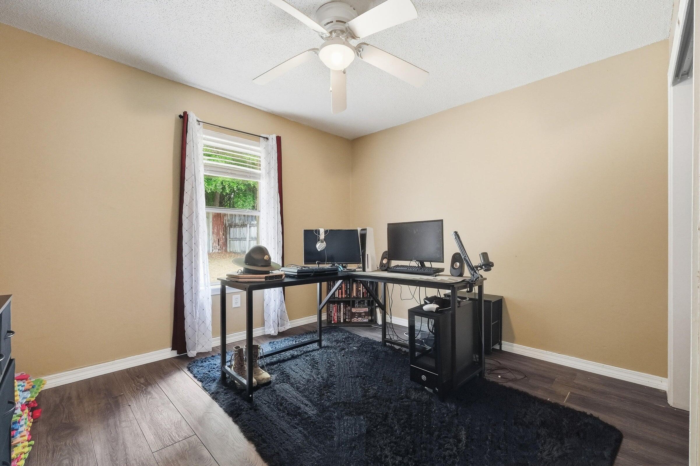 STEEPLECHASE PH 1 - Residential Lease