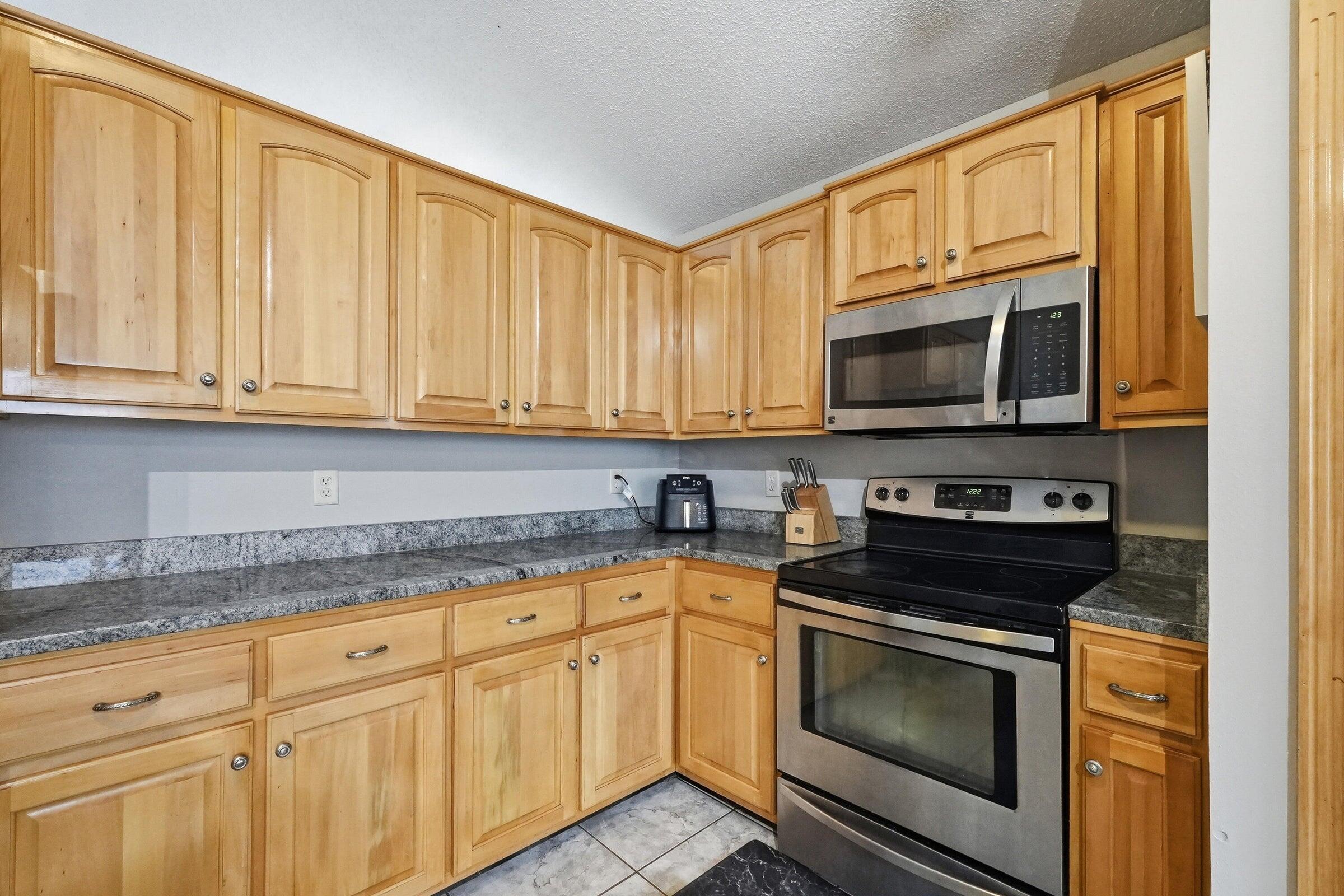 STEEPLECHASE PH 1 - Residential Lease
