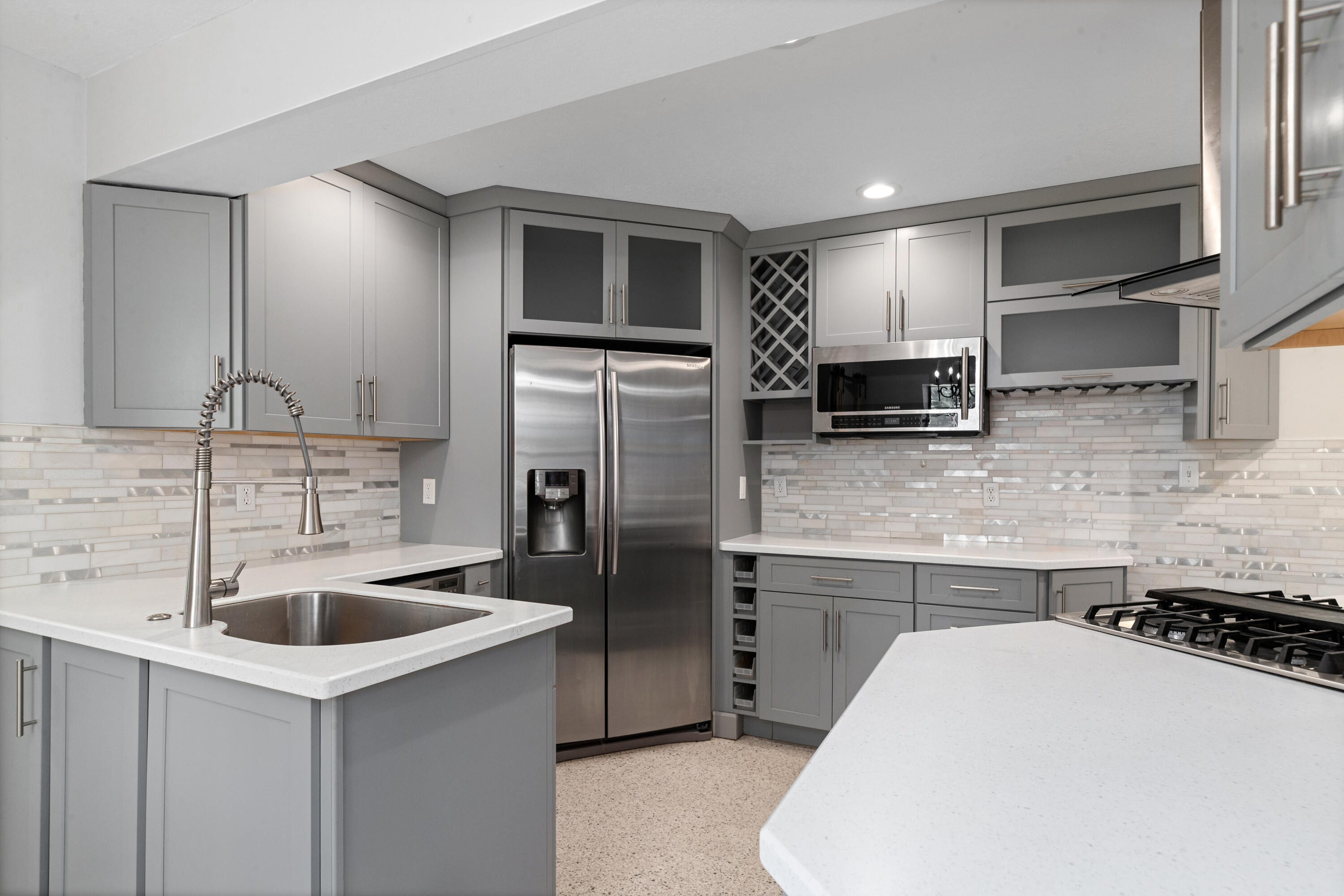OAK TREE PARK - Residential