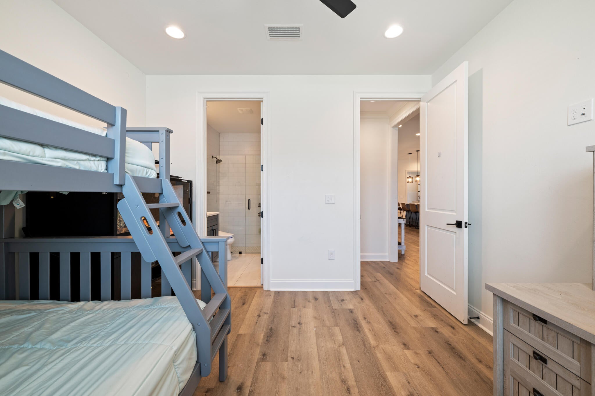 RAIDERS LANDING PHASE
1B LOT 83 - Residential