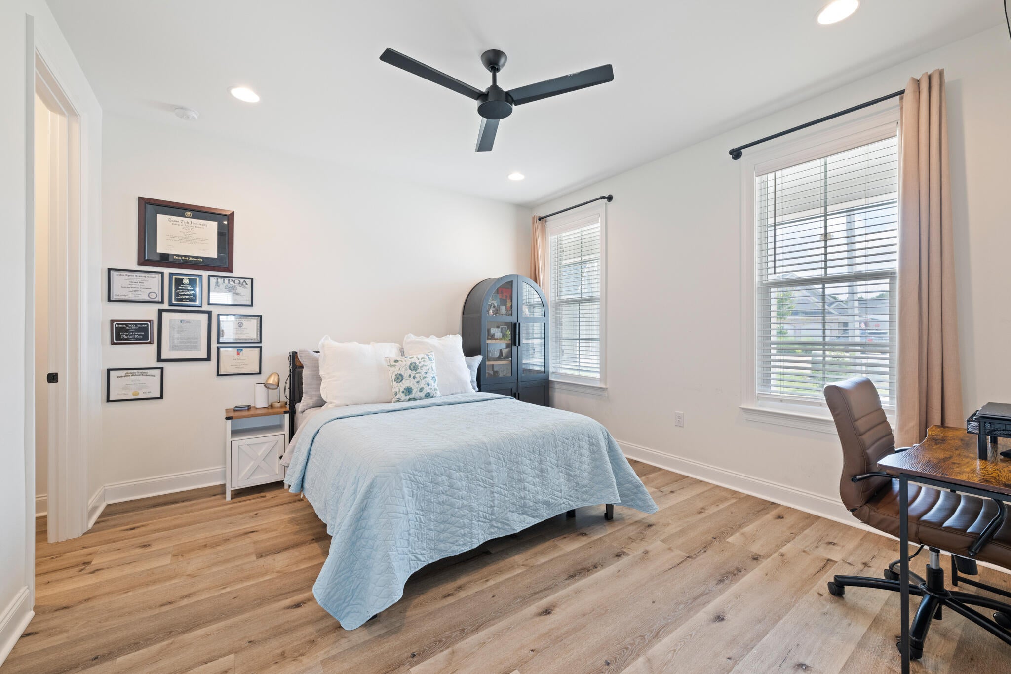 RAIDERS LANDING PHASE
1B LOT 83 - Residential