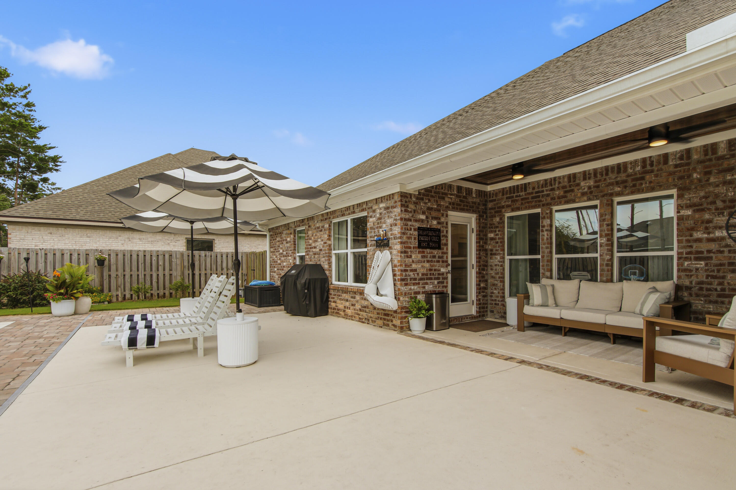 HAMMOCK BAY - Residential