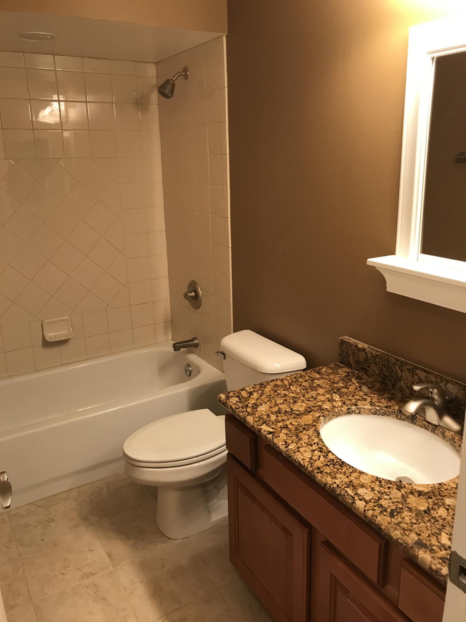 EAGLE BAY - Residential Lease