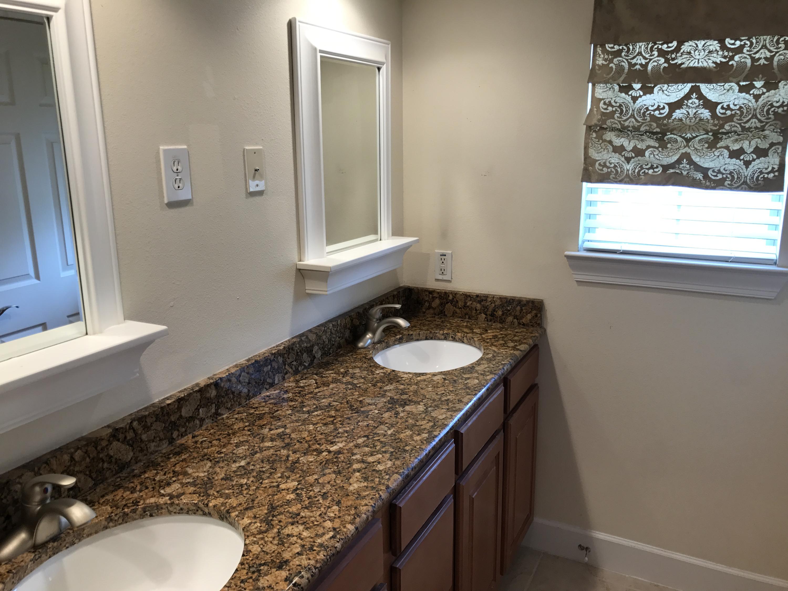 EAGLE BAY - Residential Lease