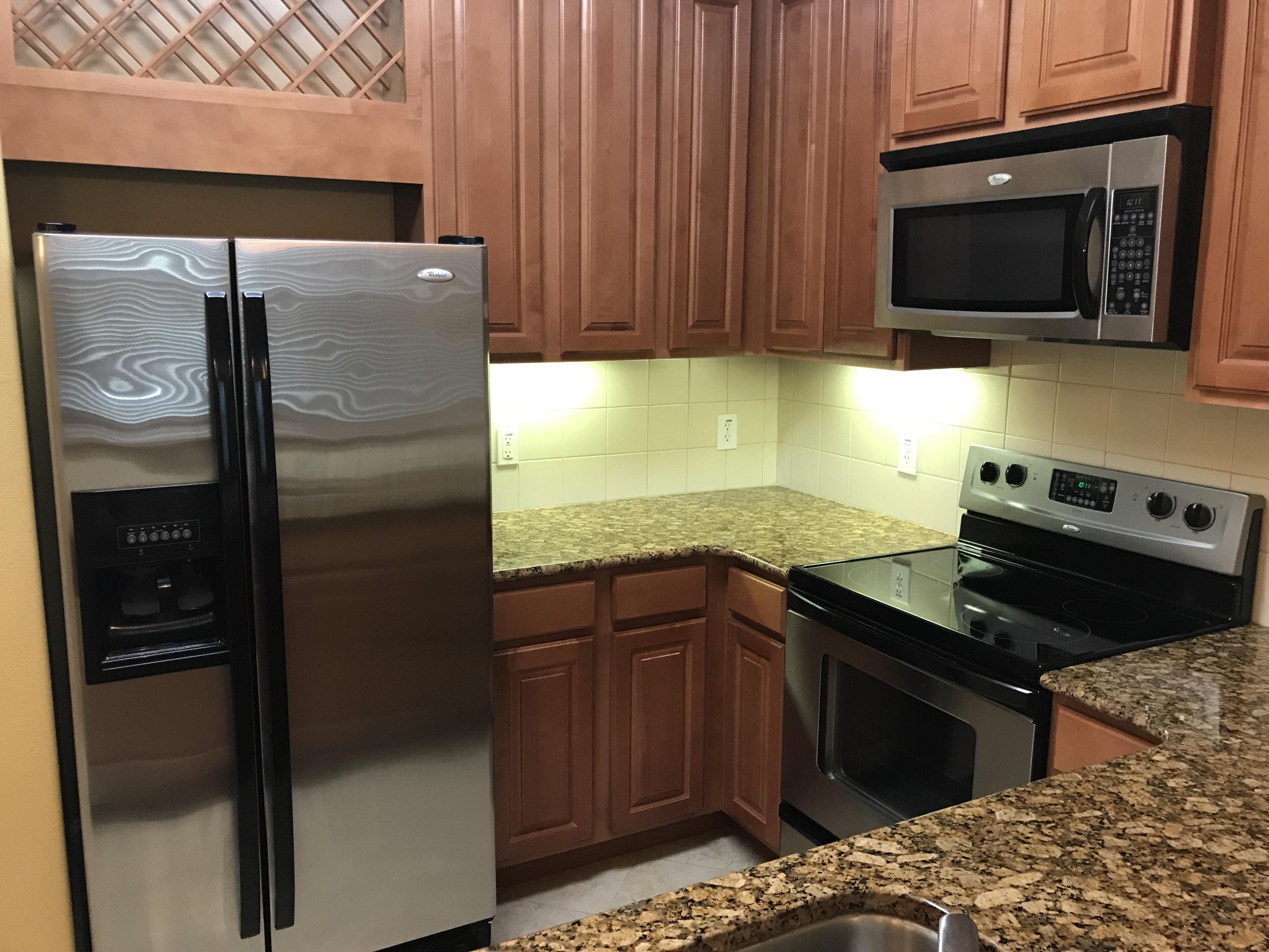 EAGLE BAY - Residential Lease