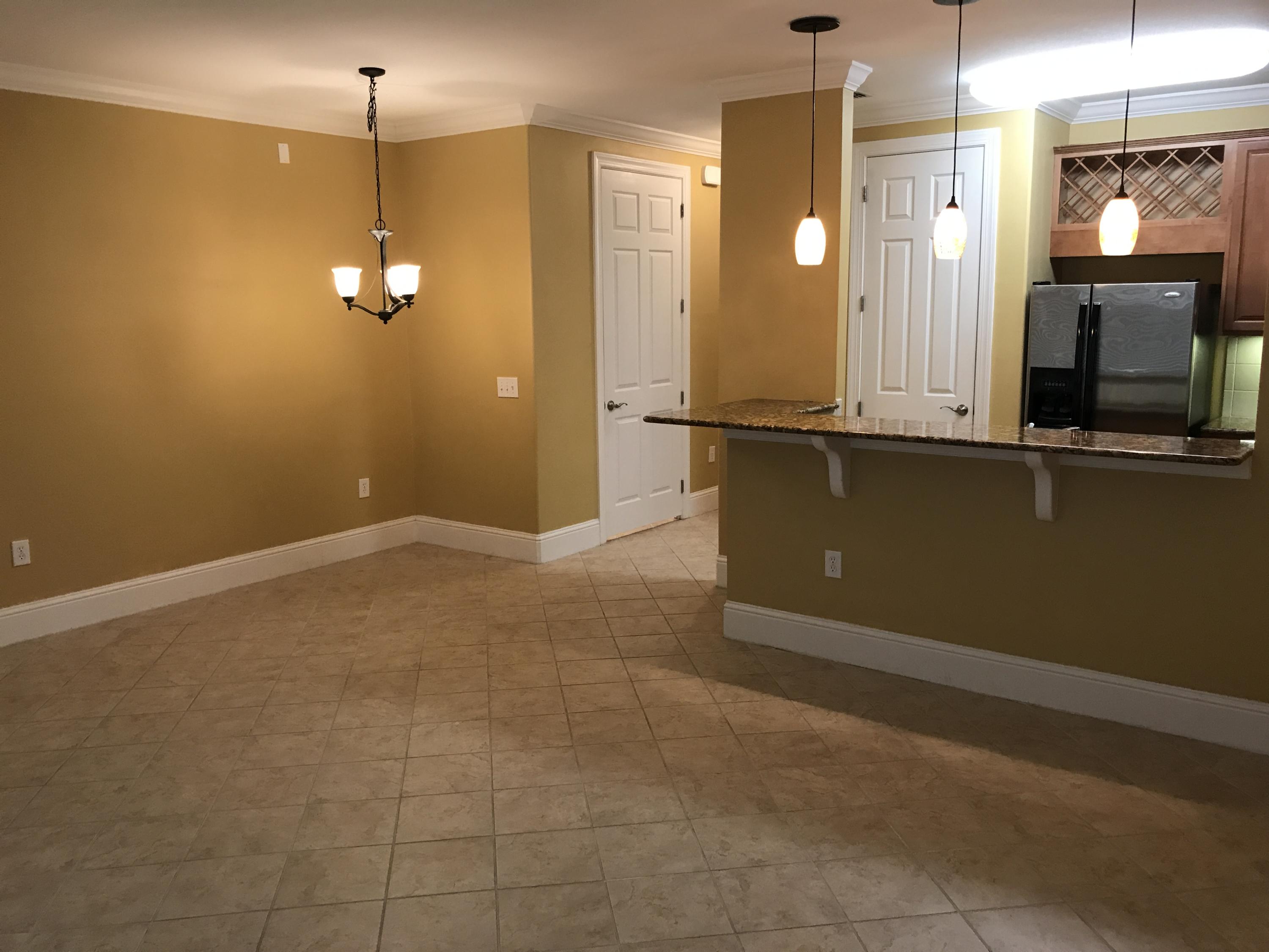 EAGLE BAY - Residential Lease