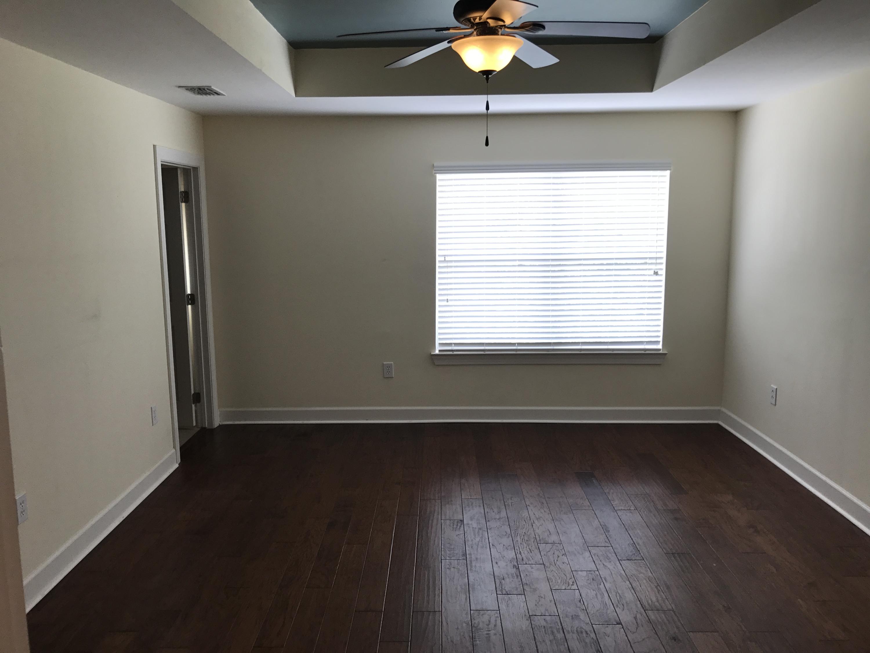 EAGLE BAY - Residential Lease