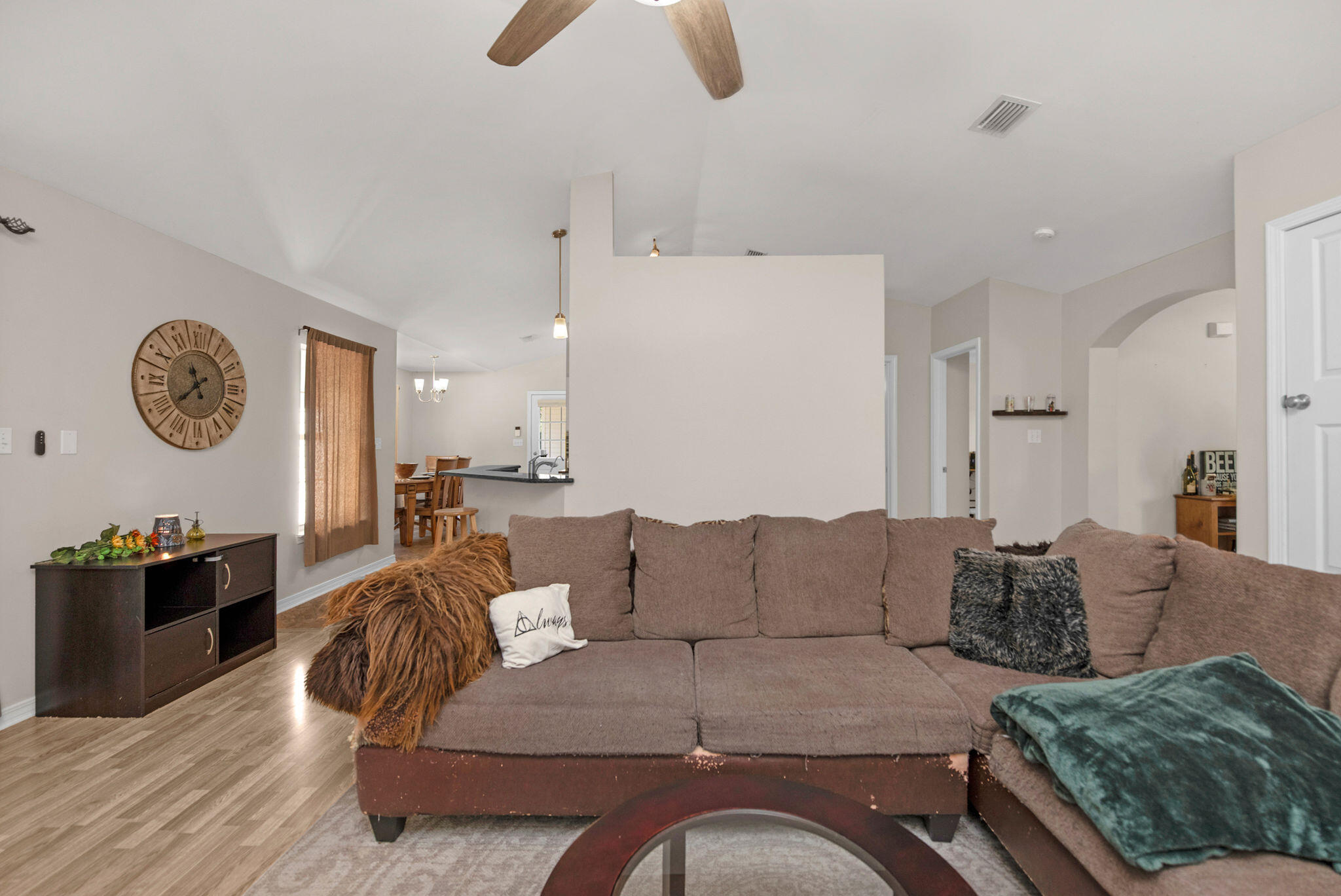 HOLLEY BY THE SEA - Residential