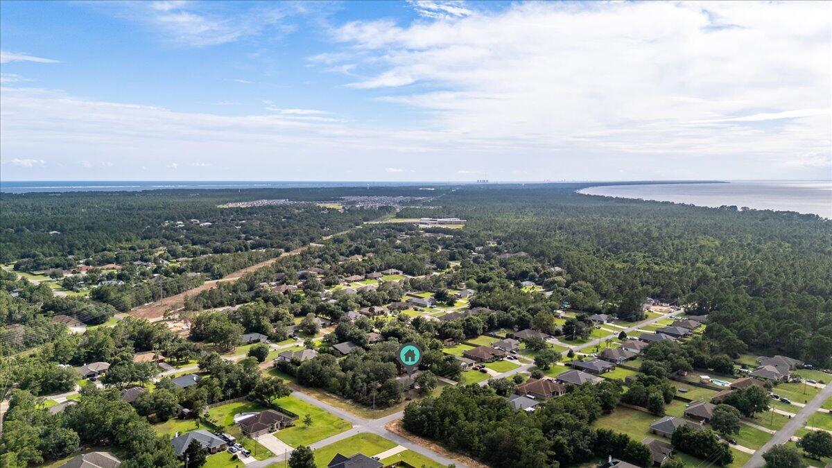 HOLLEY BY THE SEA - Residential